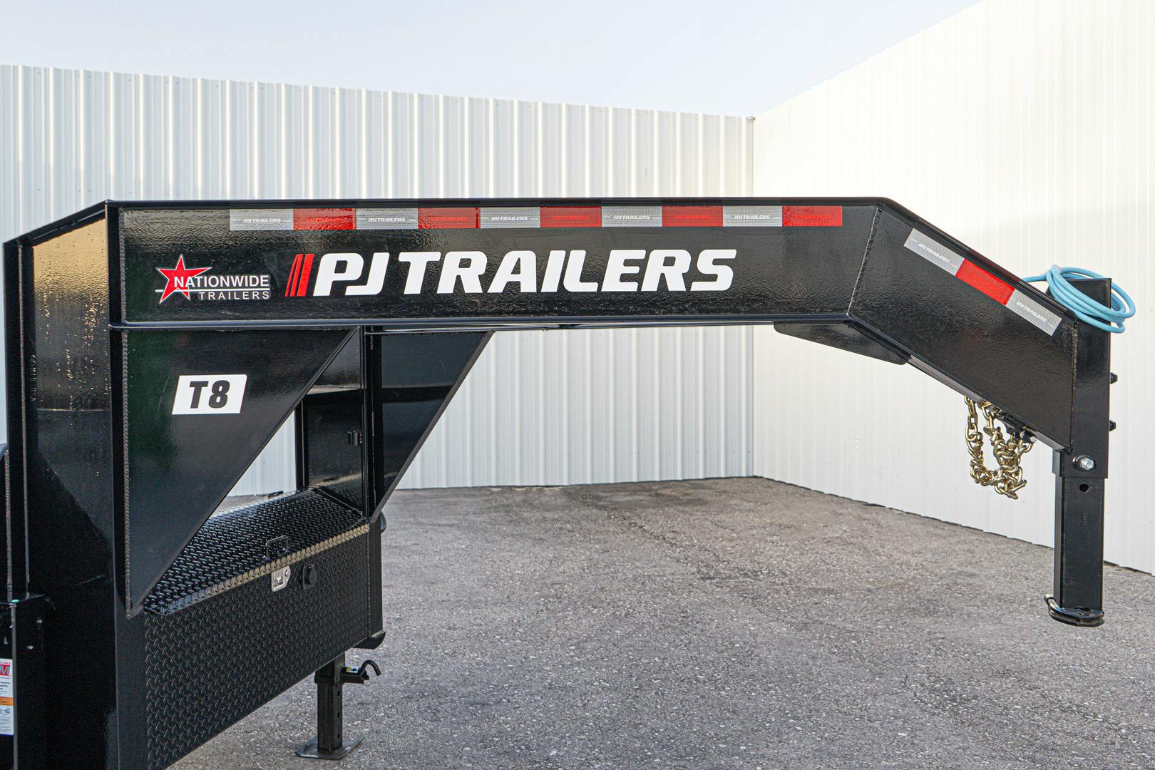 PJ Trailers 26'x102" Gooseneck Deckover Power Tilt Trailer (T8) - Stock #87730 - Image 9 of 23