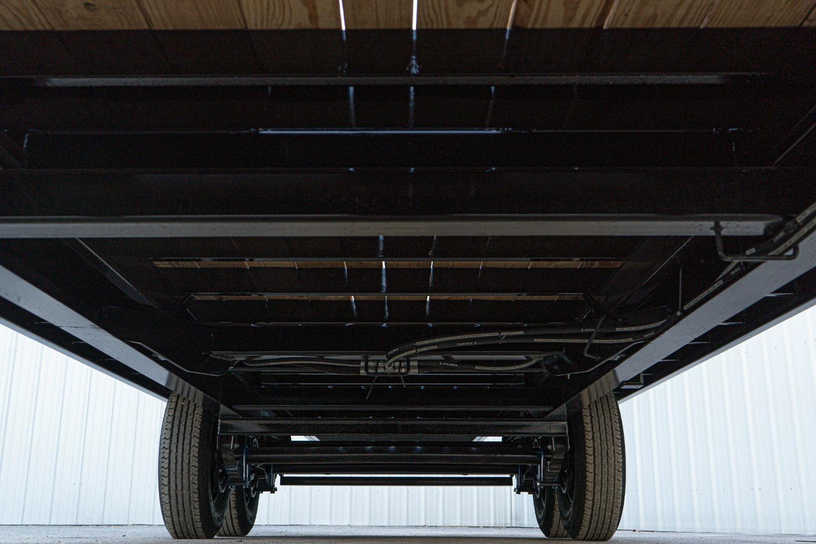 PJ Trailers 26'x102" Gooseneck Deckover Power Tilt Trailer (T8) - Stock #87730 - Image 15 of 23