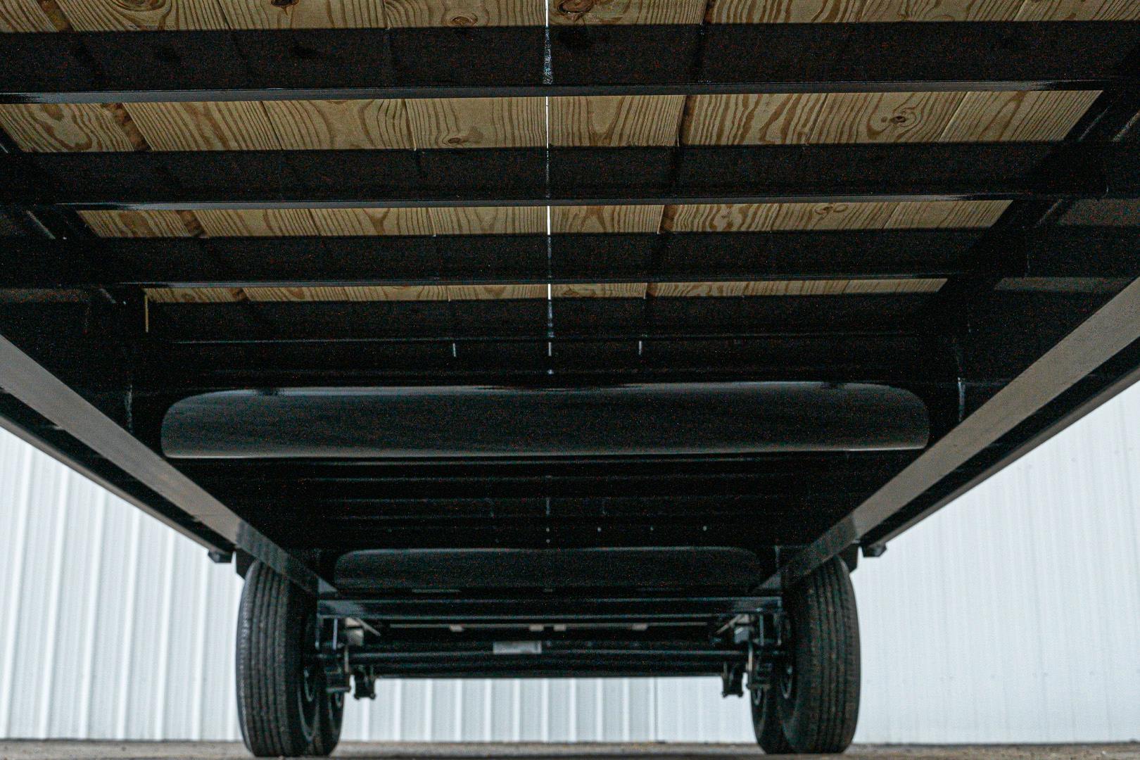 PJ Trailers 32'x102" Gooseneck Low Pro Flatbed Trailer w/ Singles (LS) - Stock #87733 - Image 7 of 16