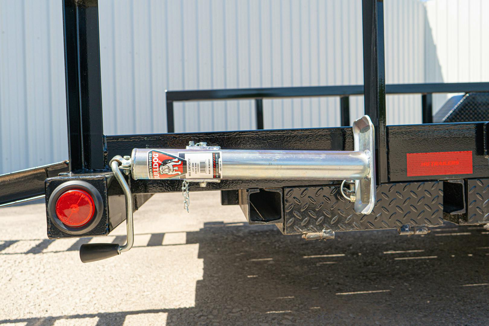 PJ Trailers 24'x83" Gooseneck Angle Pipetop Equipment Trailer (P8) - Stock #87803 - Image 19 of 22