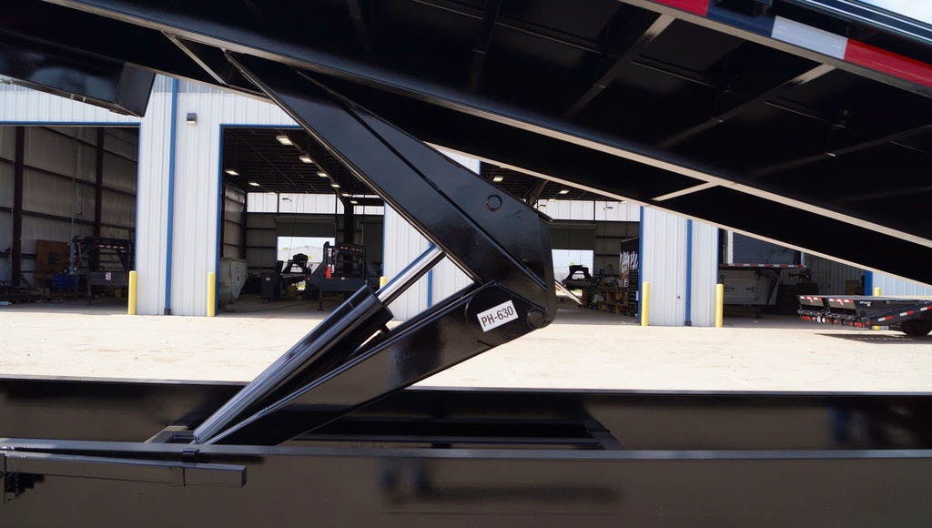 LoneStar 40'x102" Tilt Shipping Container Trailer w/ Duals (TC) - Stock #87815 - Image 5 of 13