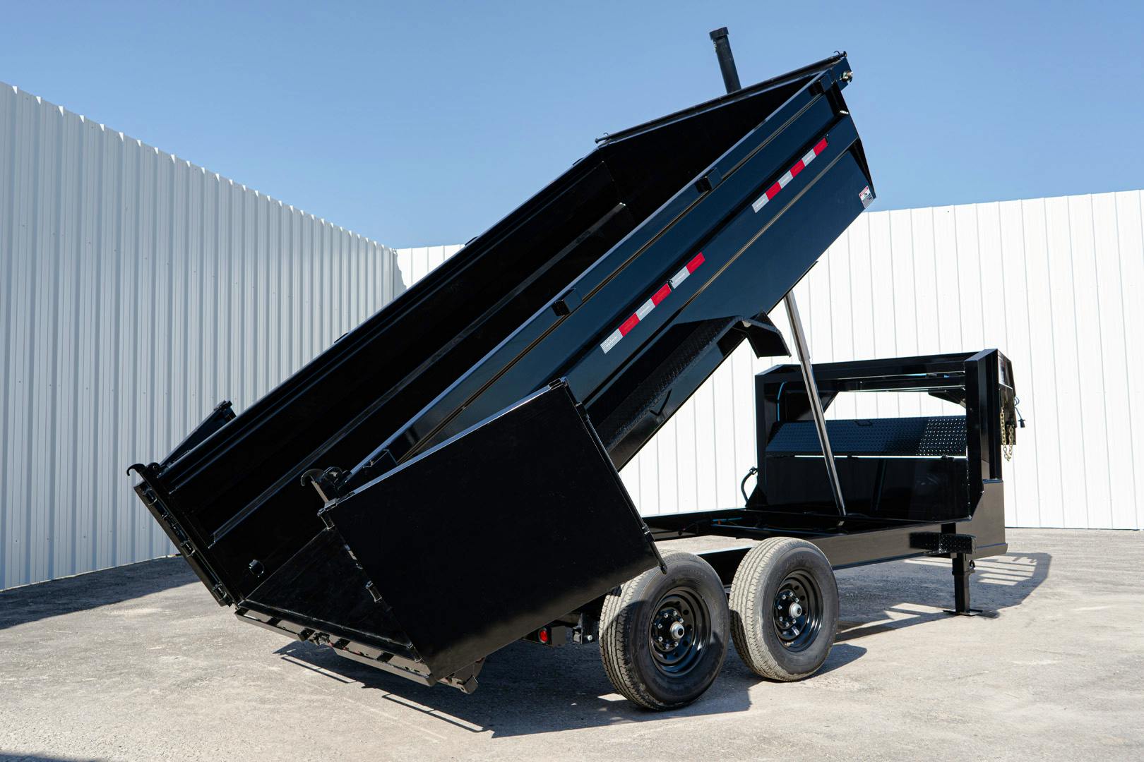 PJ Trailers 14'x83" GN Telescopic Dump Trailer w/ 3' Sides (DT) - Stock #87973 - Image 30 of 35