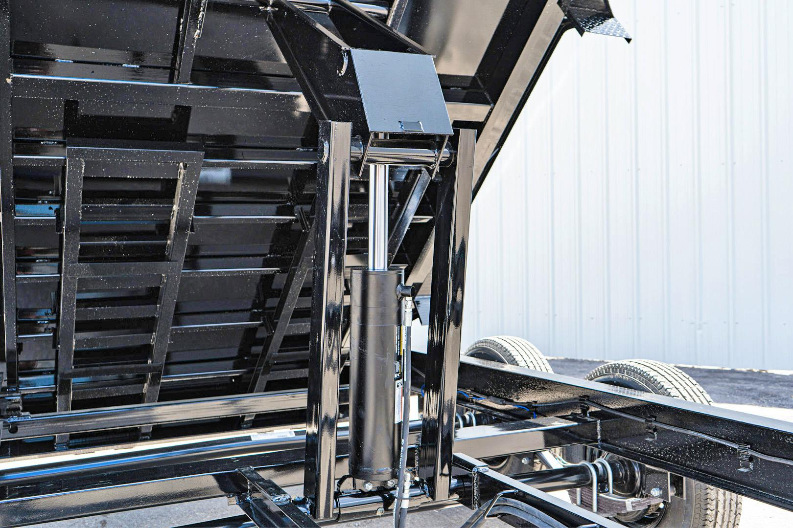 PJ Trailers 14'x83" Low Pro Dump Trailer w/ 2' Sides (DL) - Stock #88046 - Image 31 of 33