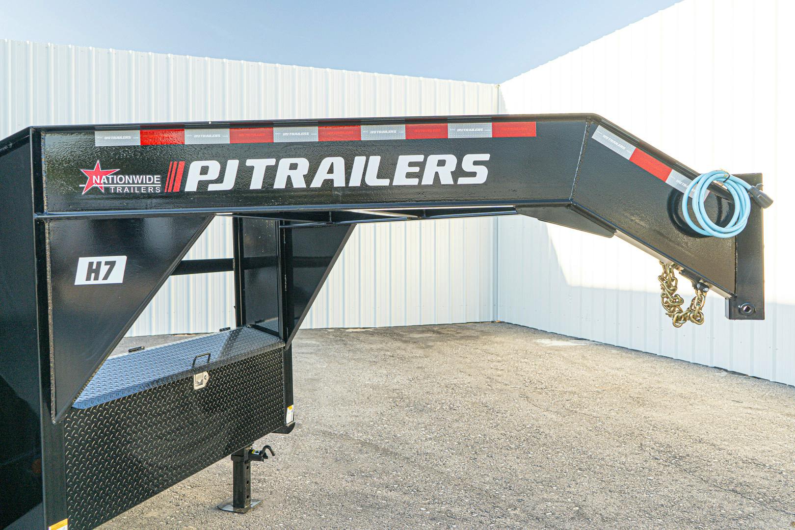 PJ Trailers 24'x102" Gooseneck 10" Pro I-Beam S/W Equipment Trailer (H7) - Stock #88090 - Image 6 of 17