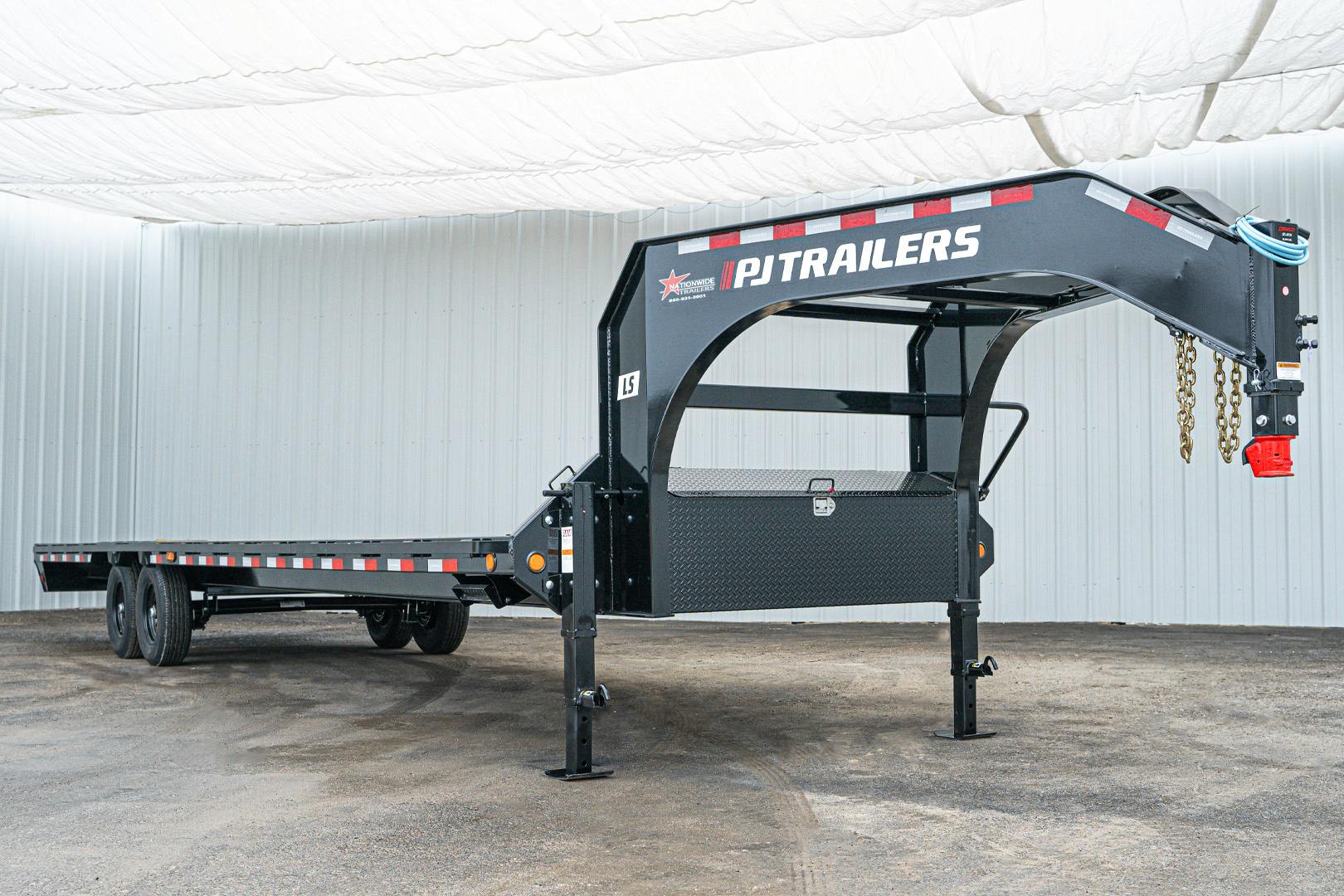 PJ Trailers 32'x102" Gooseneck Low Pro Flatbed Trailer w/ Singles (LS) - Stock #88091 - Image 3 of 16