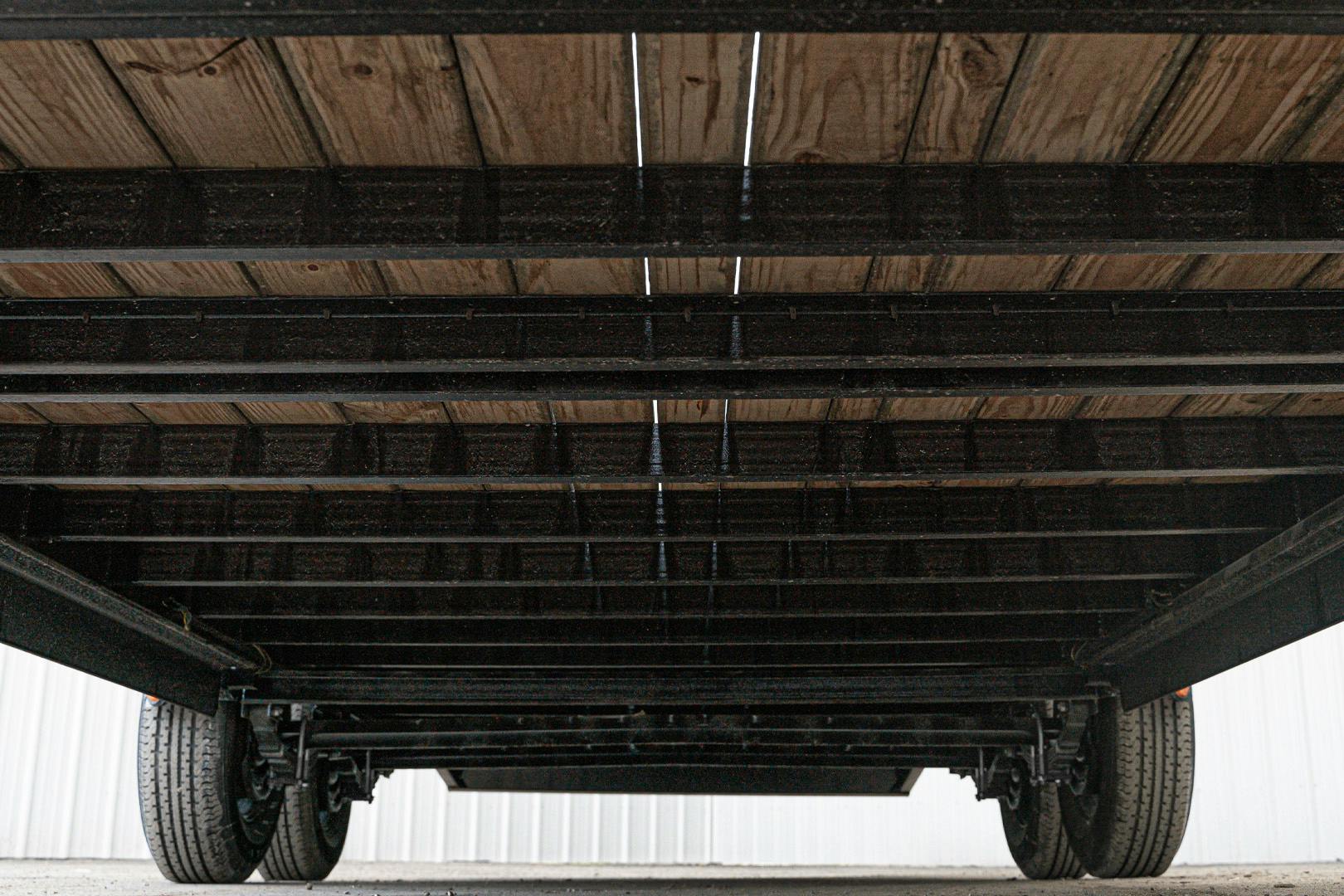 PJ Trailers 24'x83" Gooseneck 6" Channel Equipment Trailer (CC) - Stock #88127 - Image 8 of 16