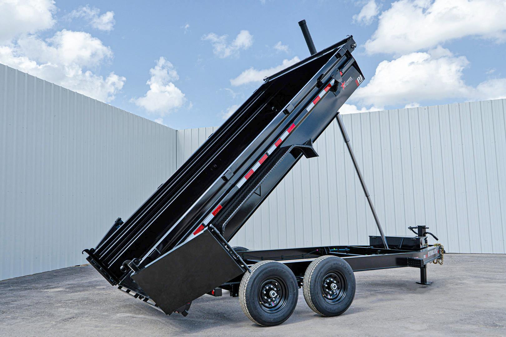 PJ Trailers 14'x83" Telescopic Dump Trailer w/ 2' Sides (DT) - Stock #88128 - Image 28 of 32