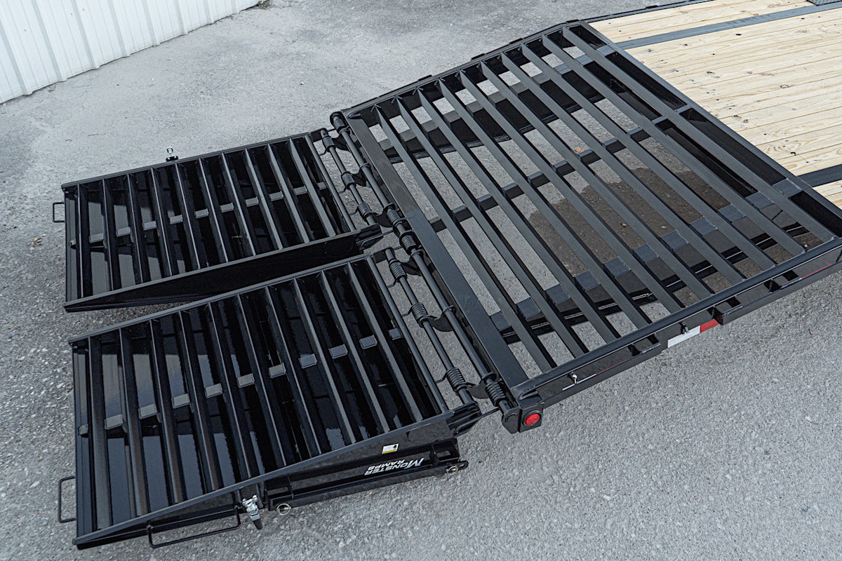 PJ Trailers 40'x102" 18k Gooseneck Flatbed Trailer w/ Singles (LX) - Stock #88158 - Image 24 of 27 PJ Trailers 40'x102" 18k Gooseneck Flatbed Trailer w/ Singles (LX) - Stock #88158 - Image 24 of 27