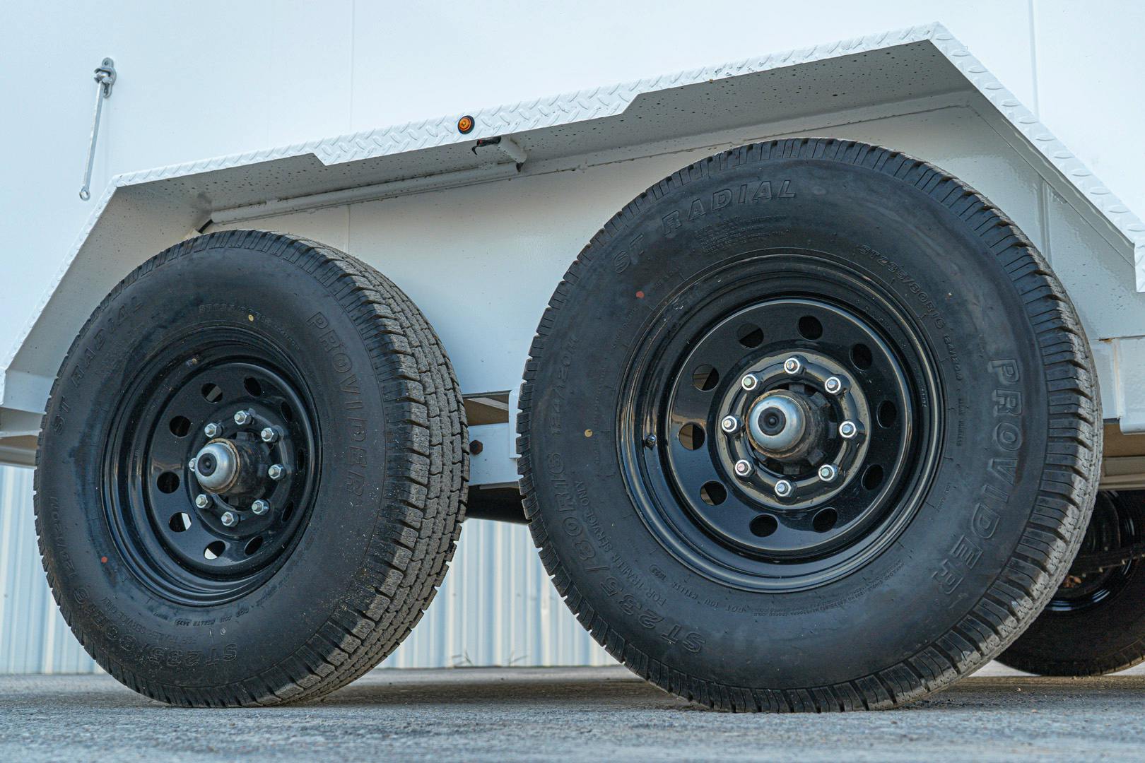 LoneStar 6.5'x16' 14k Steel Enclosed Cargo Trailer w/ Rear Barn Doors (C2) - Stock #88204 - Image 9 of 16