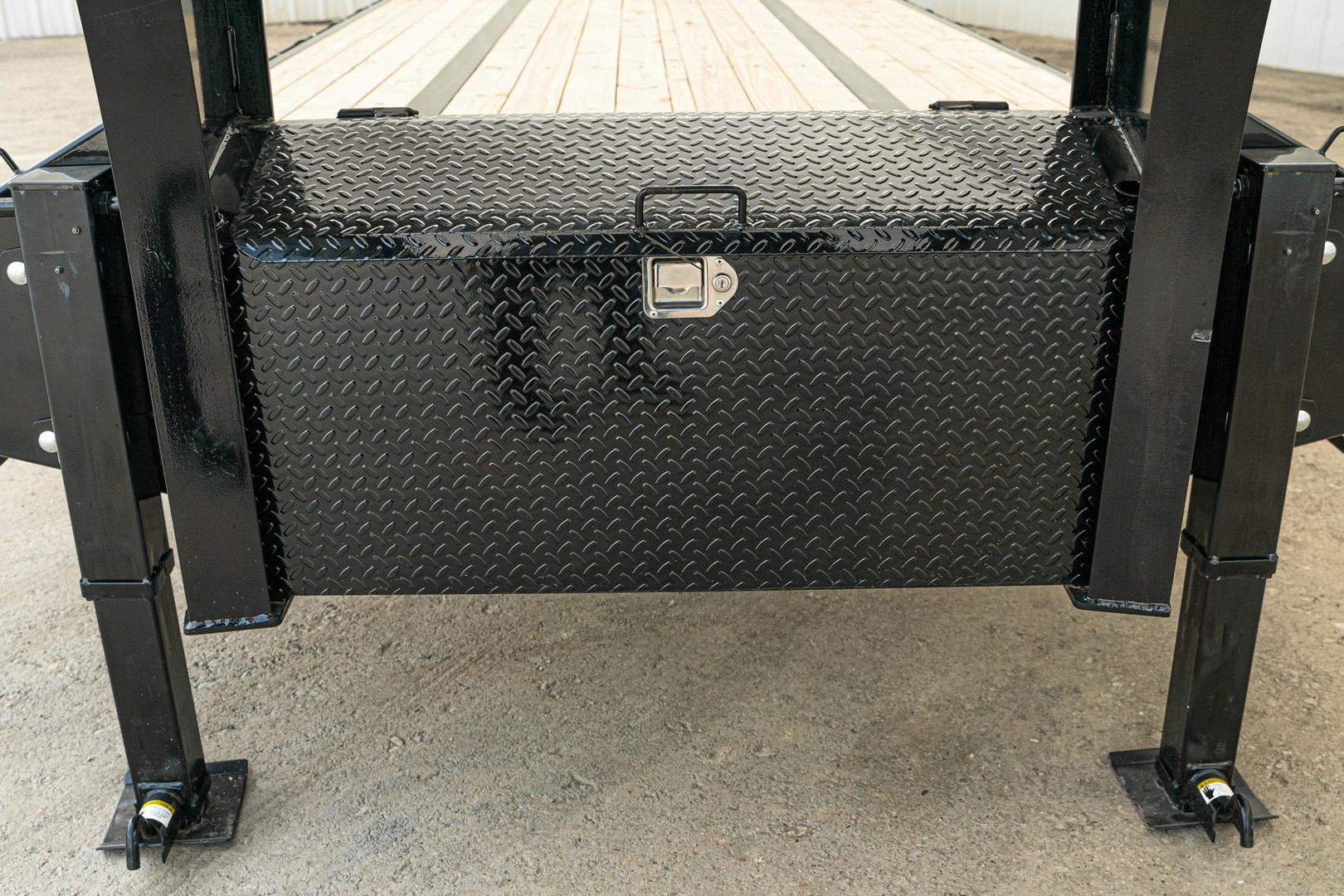 PJ Trailers 40'x102" Gooseneck Low Pro Flatbed Trailer w/ Duals (LD) - Stock #88214 - Image 6 of 16