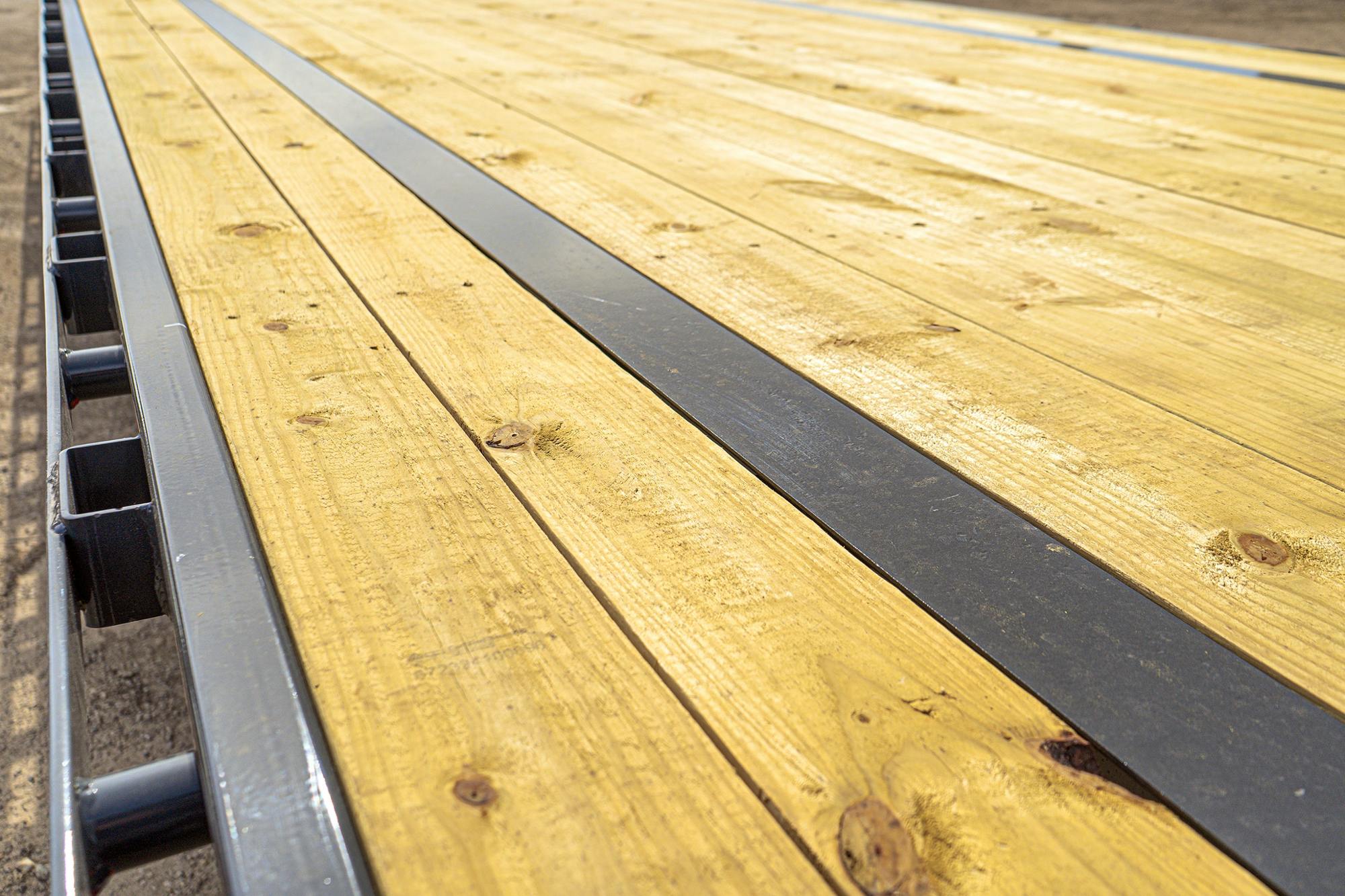 ARC Trailers 32'x102" 14K Gooseneck Flatbed Trailer (GDS) - Stock #88225 - Image 8 of 10