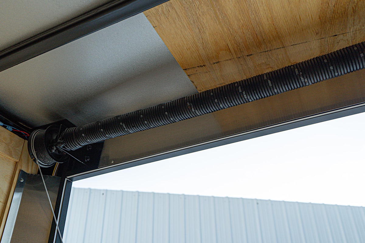 Spartan 8.5'x20' Enclosed Cargo Trailer w/ Rear Ramp Door (C2) - Stock #88271 - Image 17 of 19 Spartan 8.5'x20' Enclosed Cargo Trailer w/ Rear Ramp Door (C2) - Stock #88271 - Image 17 of 19