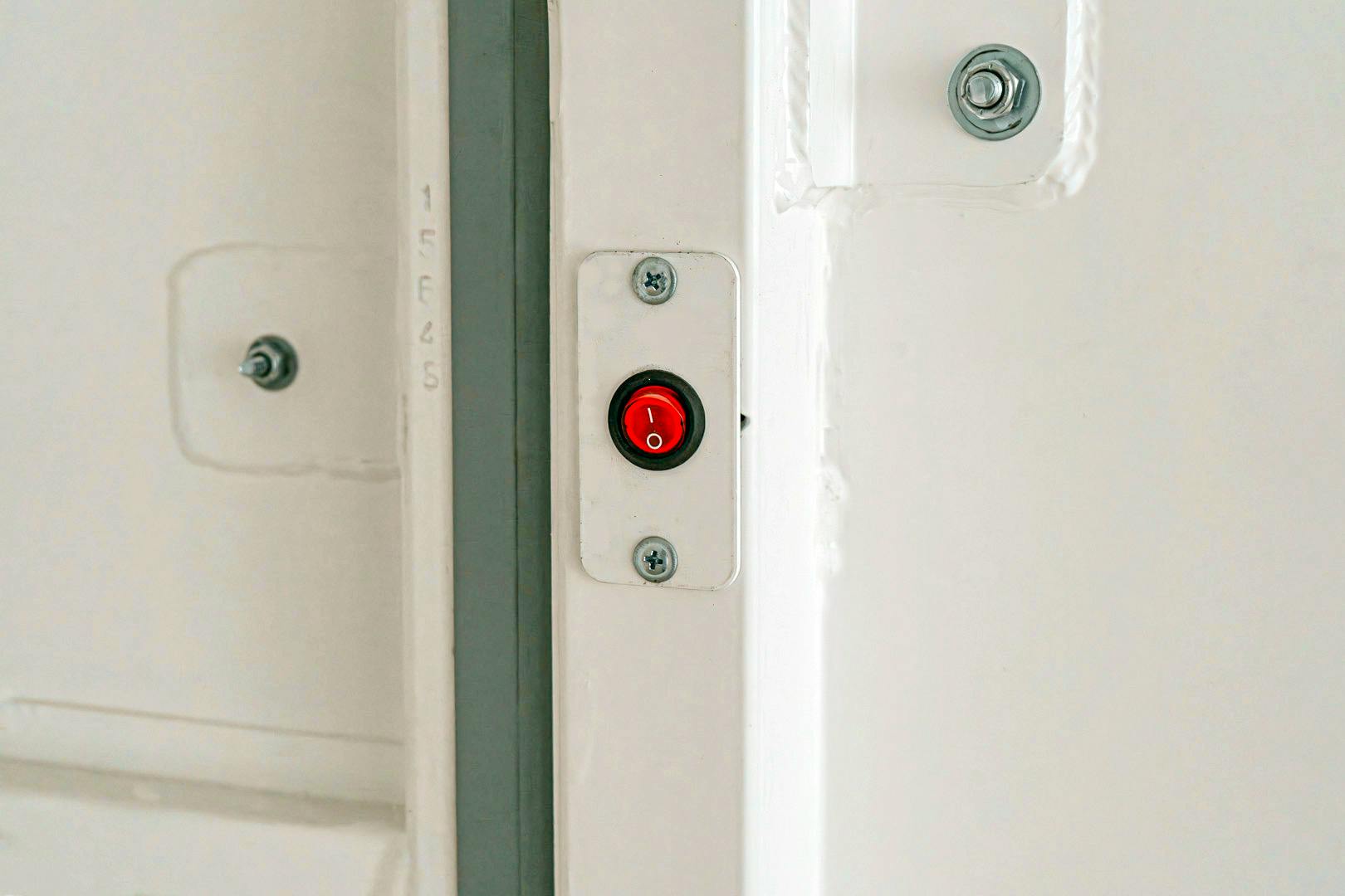 LoneStar 6.5'x16' 14k Steel Enclosed Cargo Trailer w/ Rear Ramp Door (C2) - Stock #88329 - Image 16 of 18