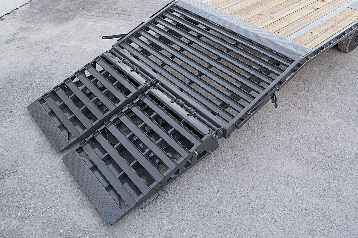 ARC Trailers 40'x102" Gooseneck Flatbed Trailer w/ 5' Dovetail (GDS) - Stock #88337 - Image 7 of 9 ARC Trailers 40'x102" Gooseneck Flatbed Trailer w/ 5' Dovetail (GDS) - Stock #88337 - Image 7 of 9