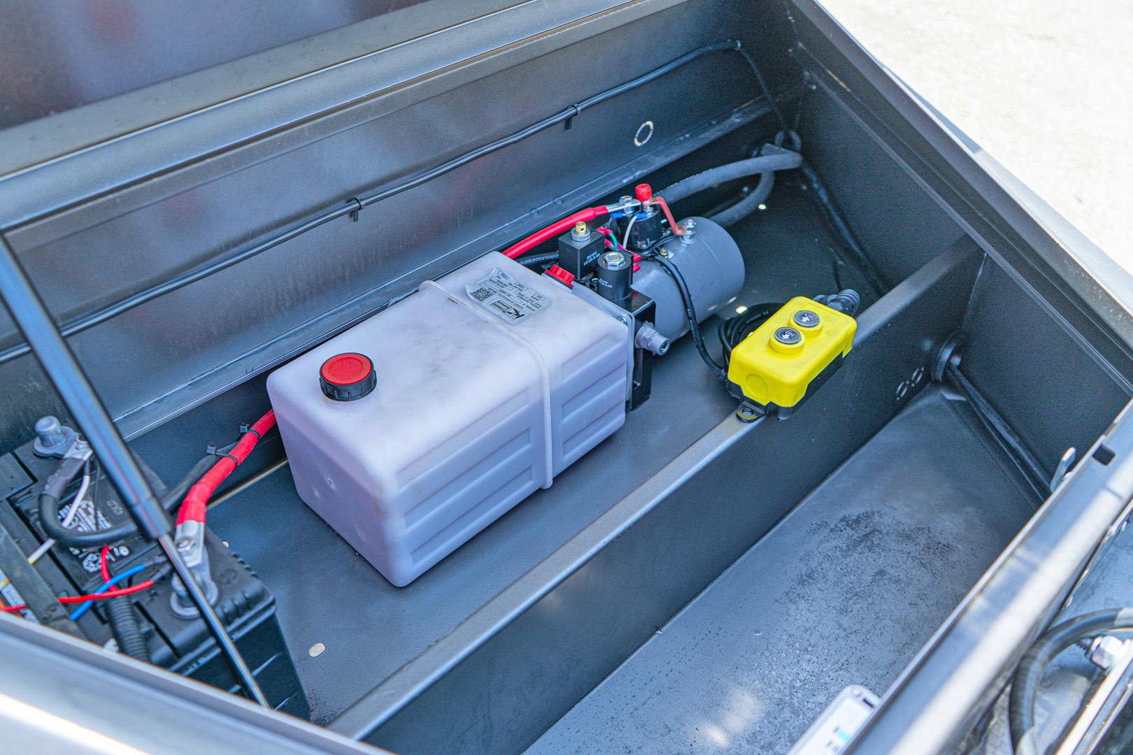 RawMaxx 14'x83" GDX Knight Dump Trailer (GDXK) - Stock #88410 - Image 9 of 24