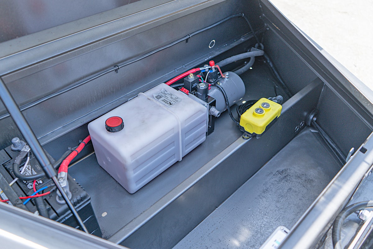 RawMaxx 14'x83" GDX Knight Dump Trailer (GDXK) - Stock #88411 - Image 9 of 24 RawMaxx 14'x83" GDX Knight Dump Trailer (GDXK) - Stock #88411 - Image 9 of 24