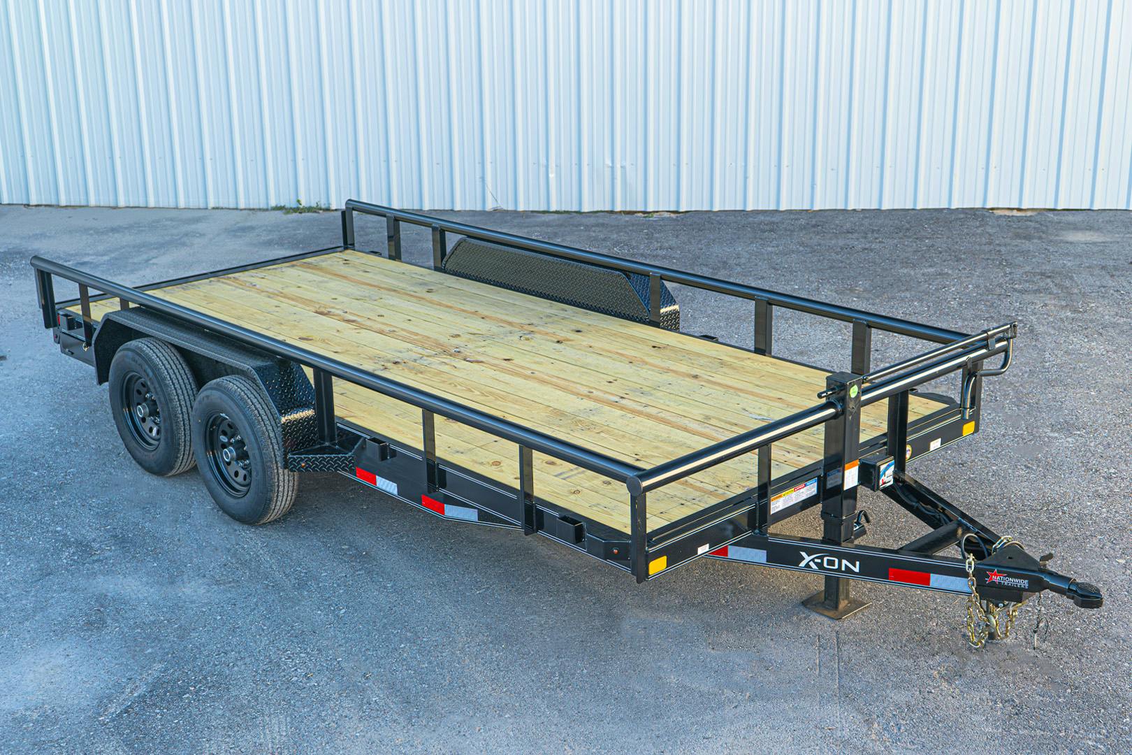 X-ON 16'x83" Equipment Trailer w/ Slide-In Ramps (E2)