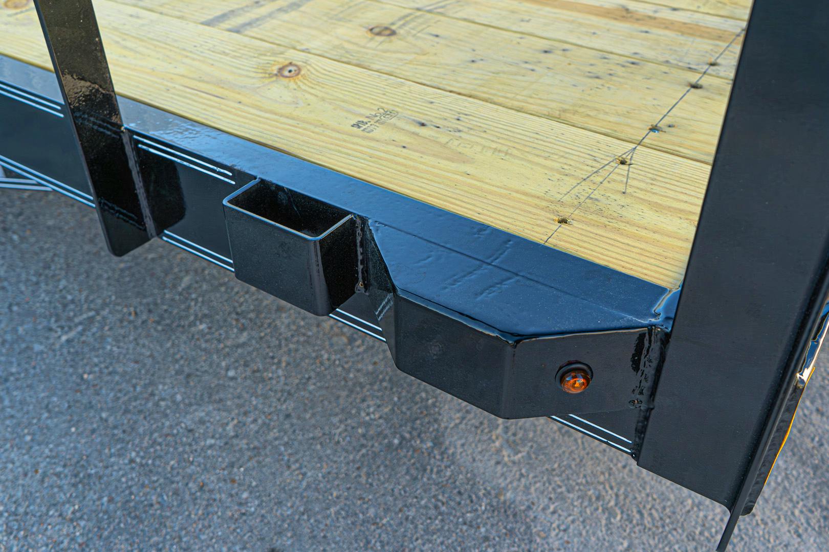 X-ON 16'x83" Equipment Trailer w/ Slide-In Ramps (E2)