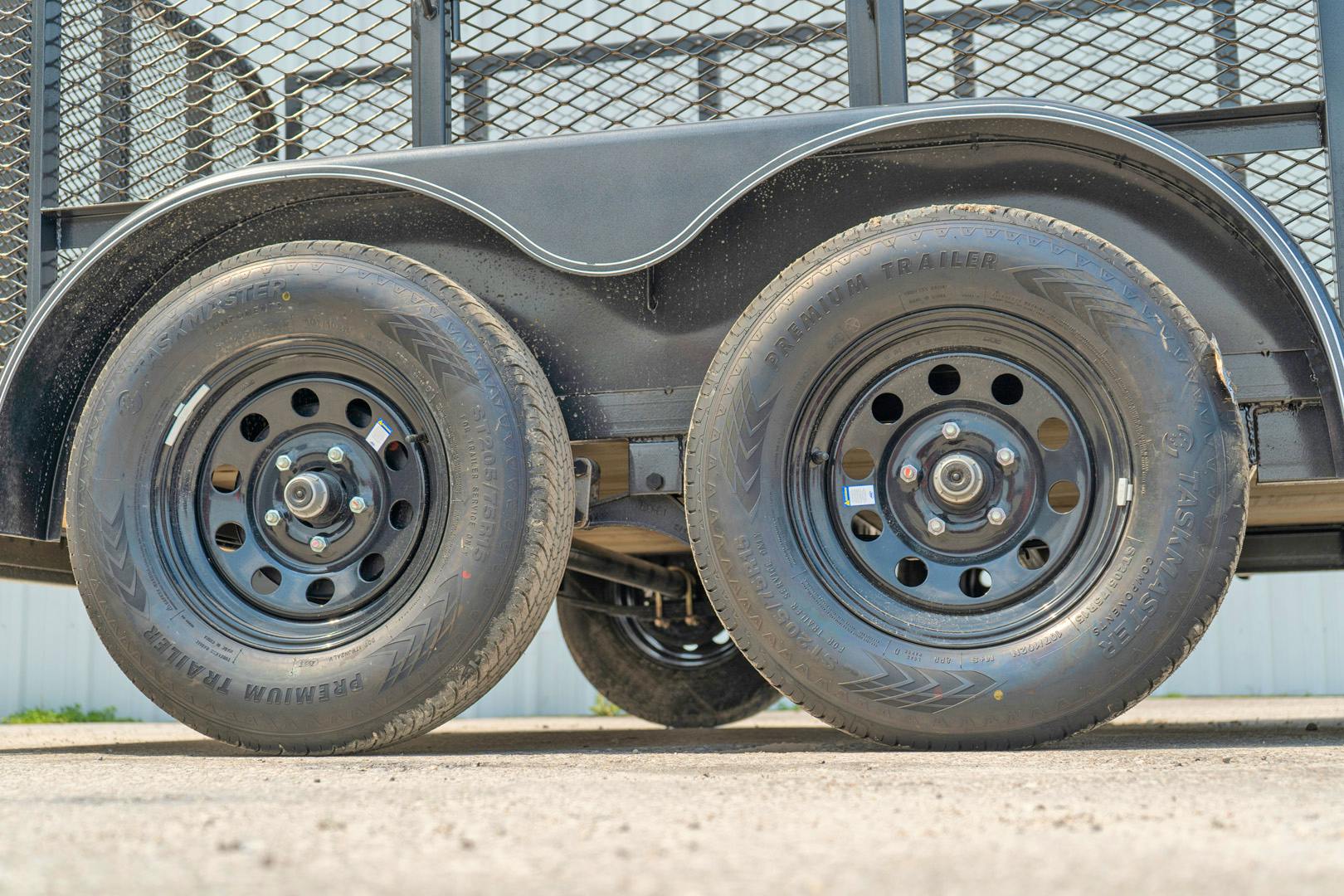 X-ON 12'x83" Landscape Trailer w/ 4' Sides & 4' Gate (L2) - Stock #88432 - Image 10 of 14