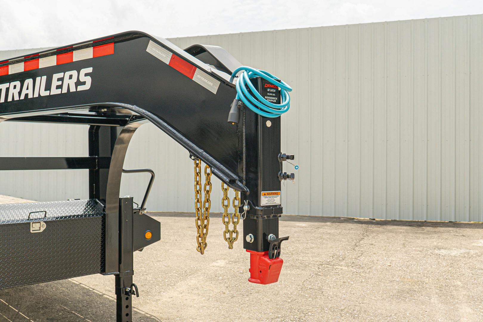 PJ Trailers 32'x102" 30k Gooseneck Low Pro Flatbed Trailer w/ Duals (LD) - Stock #88451 - Image 10 of 22