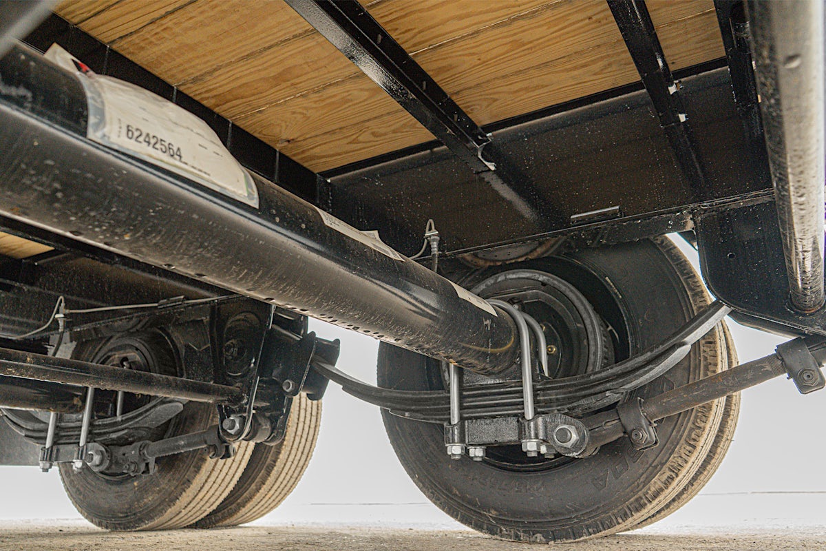 PJ Trailers 32'x102" 30k Gooseneck Low Pro Flatbed Trailer w/ Duals (LD) - Stock #88453 - Image 16 of 22 PJ Trailers 32'x102" 30k Gooseneck Low Pro Flatbed Trailer w/ Duals (LD) - Stock #88453 - Image 16 of 22