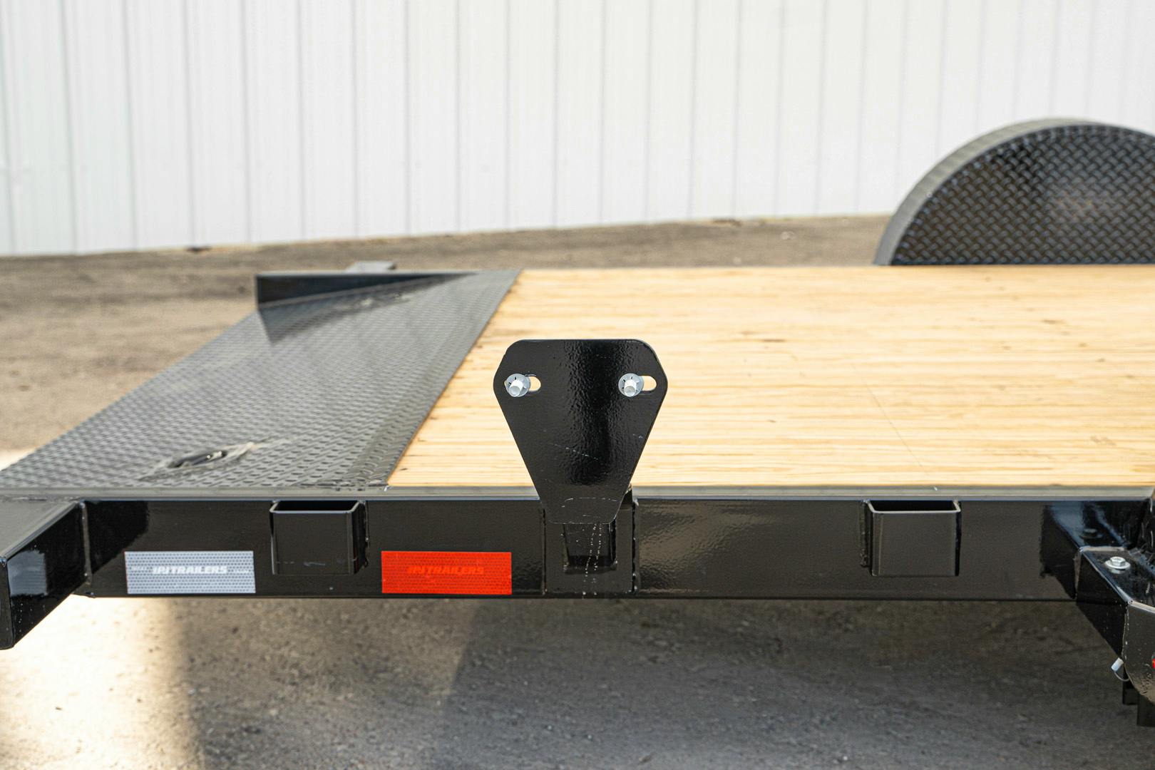 PJ Trailers 13'x81" Single Axle Hydraulic Gravity Tilt Trailer (T1) - Stock #88463 - Image 9 of 18