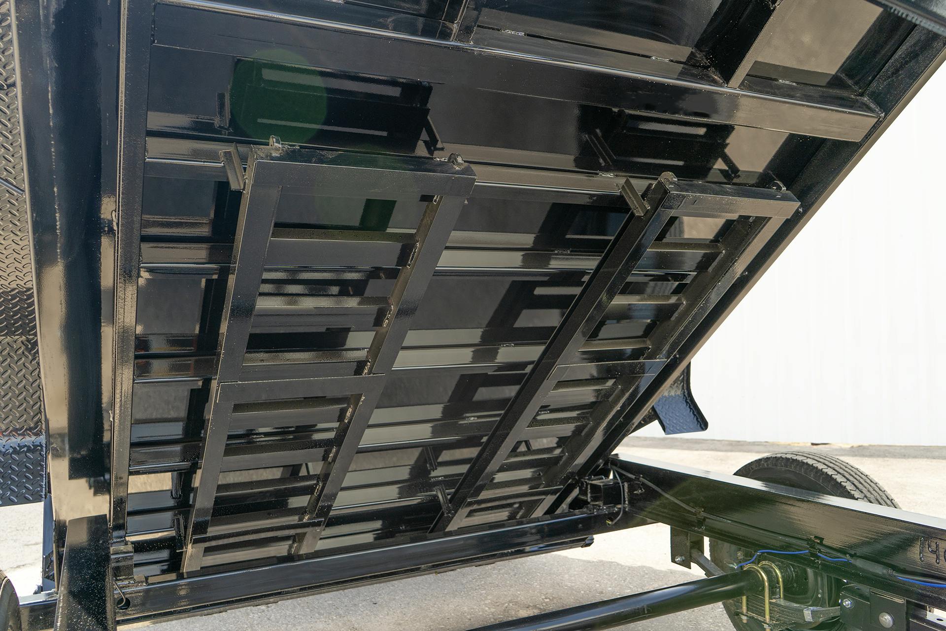 PJ Trailers 14'x83" Low Pro High Side Dump Trailer w/ 3' Sides (DM) - Stock #88481 - Image 7 of 25