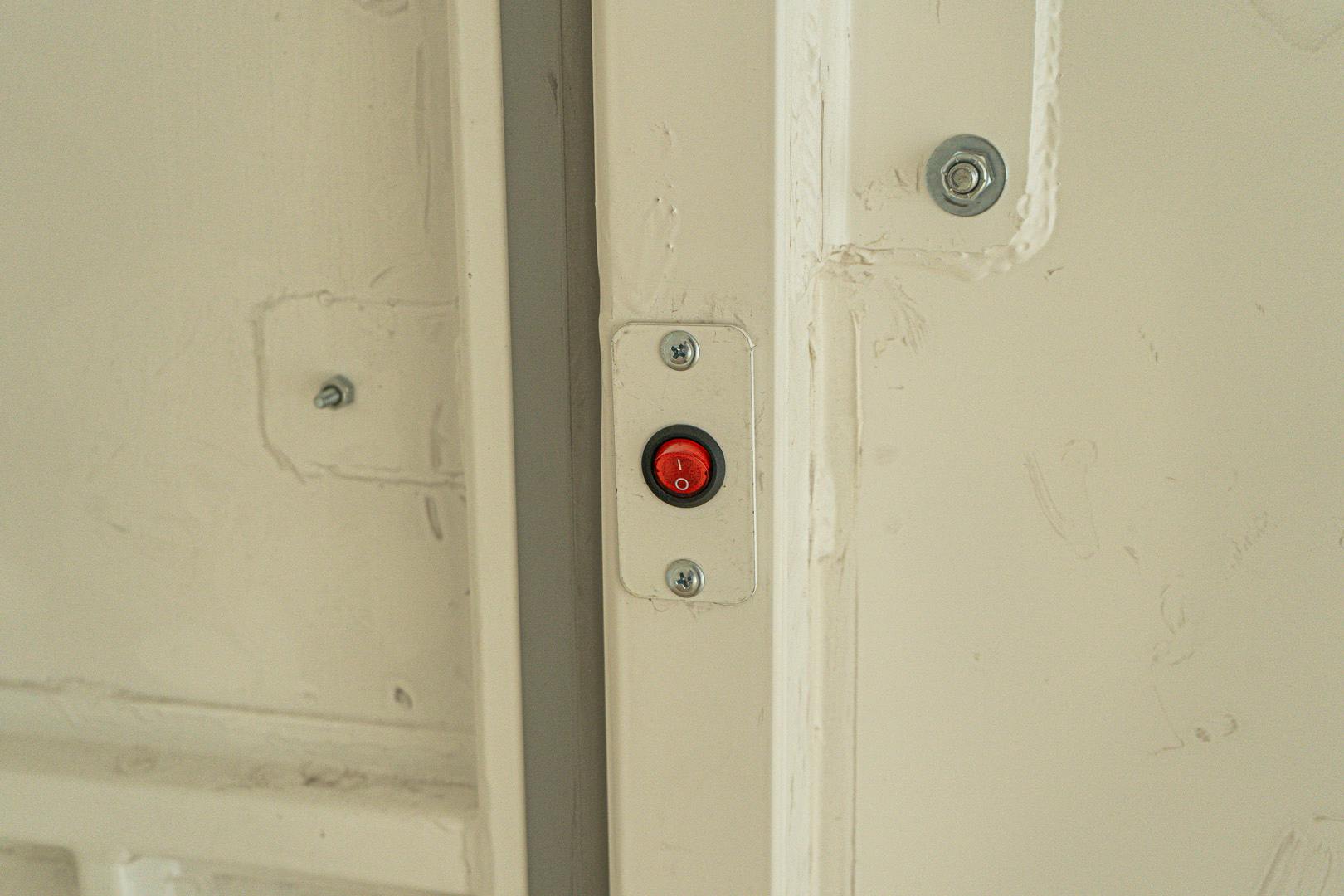 LoneStar 7.10'x16' 14k Steel Enclosed Cargo Trailer w/ Rear Ramp Door (C2) - Stock #88492 - Image 18 of 18