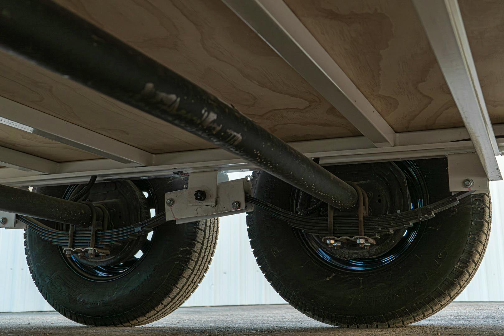 LoneStar 7.10'x16' 14k Steel Enclosed Cargo Trailer w/ Rear Ramp Door (C2) - Stock #88493 - Image 11 of 18