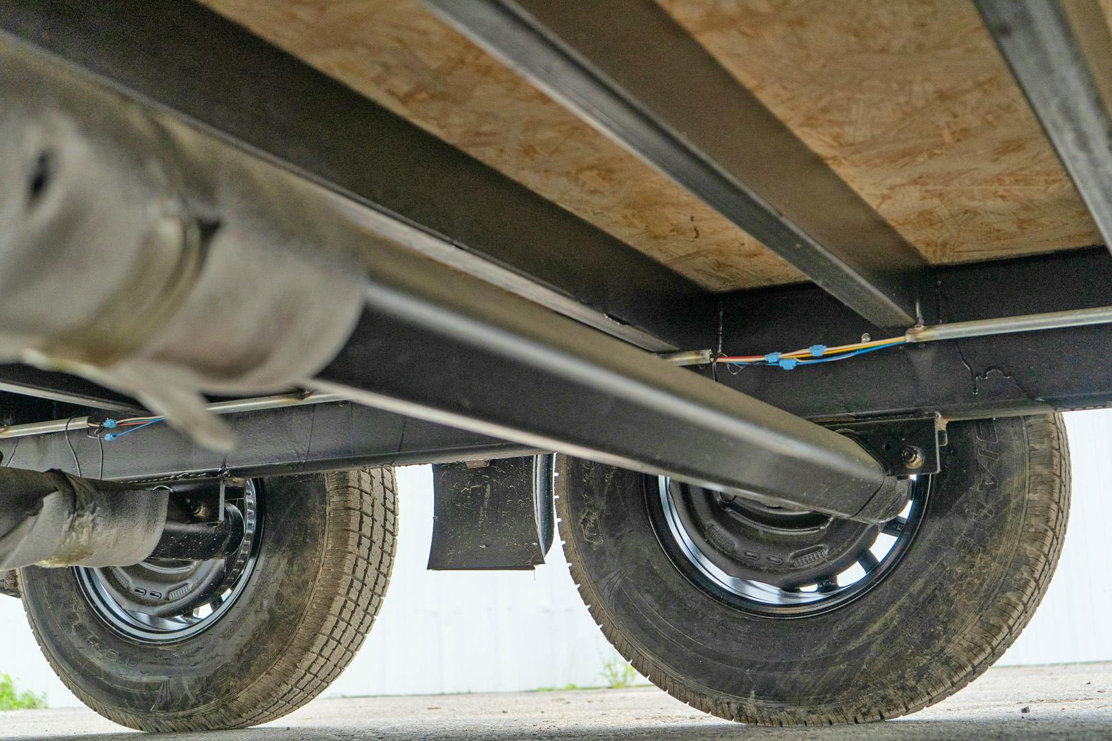 Spartan 8.5'x28' Enclosed Race Trailer w/ Rear Ramp Door (CR) - Stock #88528 - Image 17 of 36