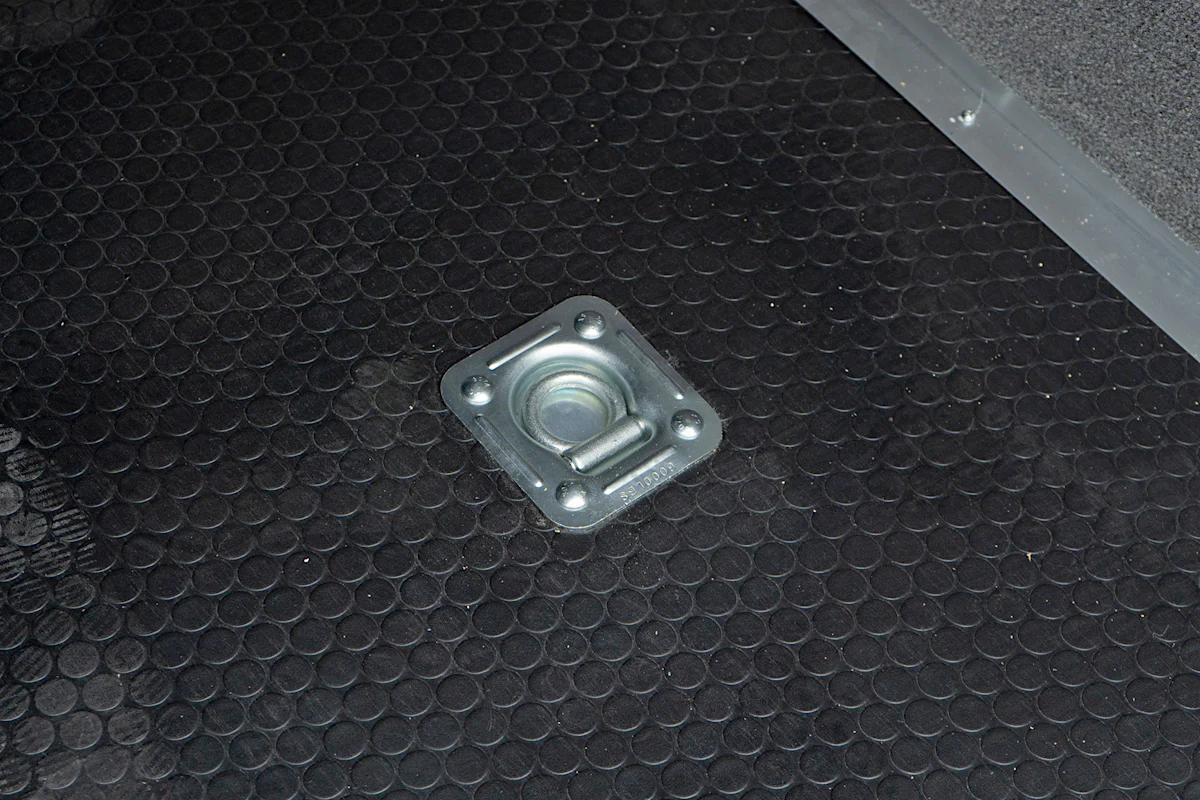 Spartan 8.5'x28' Enclosed Race Trailer w/ Rear Ramp Door (CR) - Stock #88528 - Image 23 of 36 Spartan 8.5'x28' Enclosed Race Trailer w/ Rear Ramp Door (CR) - Stock #88528 - Image 23 of 36