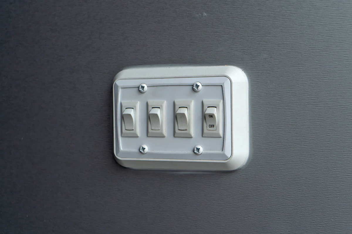 Spartan 8.5'x28' Enclosed Race Trailer w/ Rear Ramp Door (CR) - Stock #88528 - Image 24 of 36 Spartan 8.5'x28' Enclosed Race Trailer w/ Rear Ramp Door (CR) - Stock #88528 - Image 24 of 36