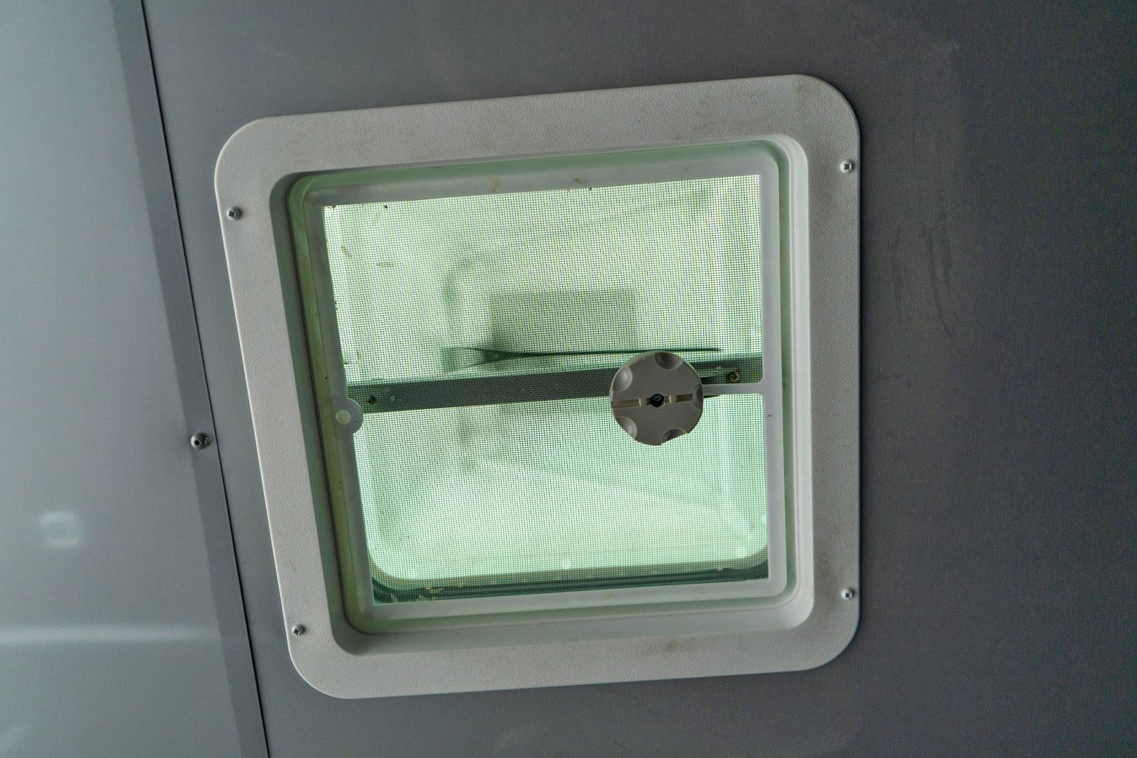 Spartan 8.5'x28' Enclosed Race Trailer w/ Rear Ramp Door (CR) - Stock #88528 - Image 27 of 36