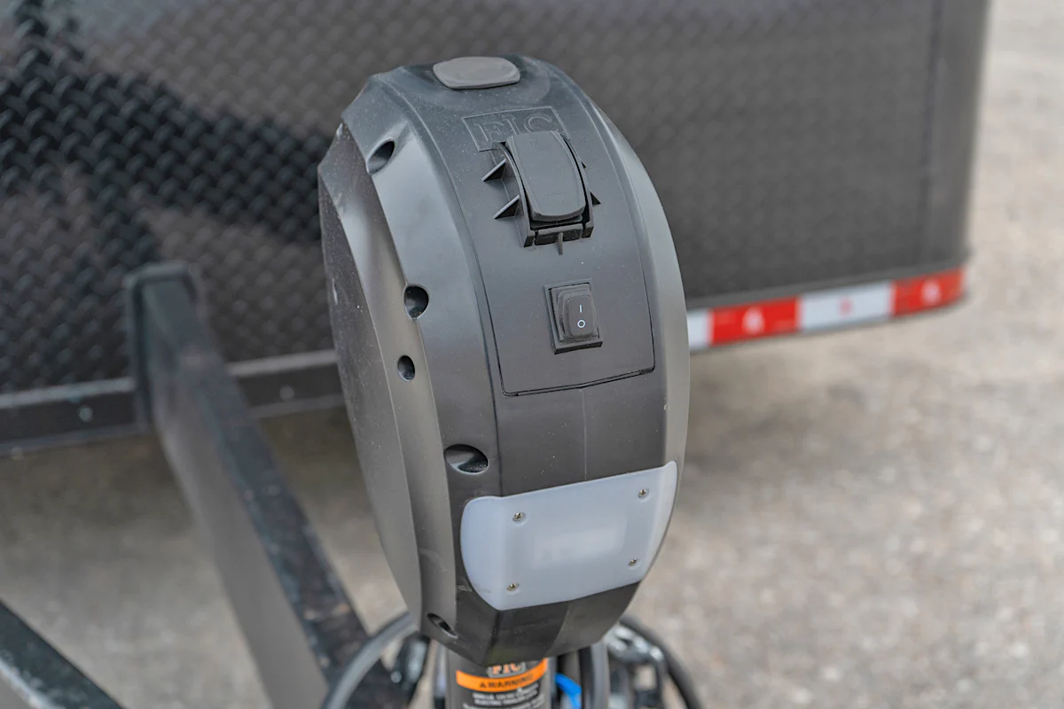 Spartan 8.5'x28' Enclosed Race Trailer w/ Rear Ramp Door (CR) - Stock #88528 - Image 9 of 36 Spartan 8.5'x28' Enclosed Race Trailer w/ Rear Ramp Door (CR) - Stock #88528 - Image 9 of 36