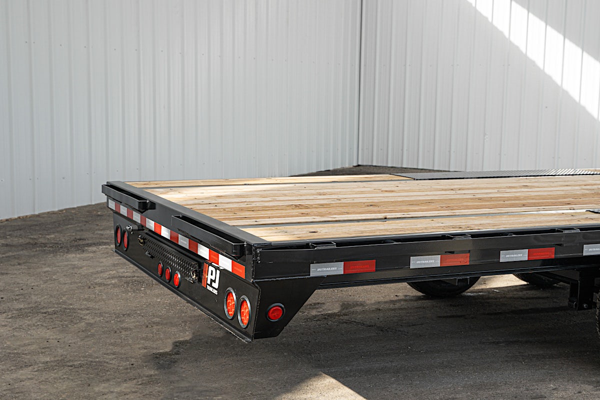 PJ Trailers 24'x102" Gooseneck Low Pro Flatbed Trailer w/ Singles (LS) - Stock #88575 - Image 11 of 17 PJ Trailers 24'x102" Gooseneck Low Pro Flatbed Trailer w/ Singles (LS) - Stock #88575 - Image 11 of 17