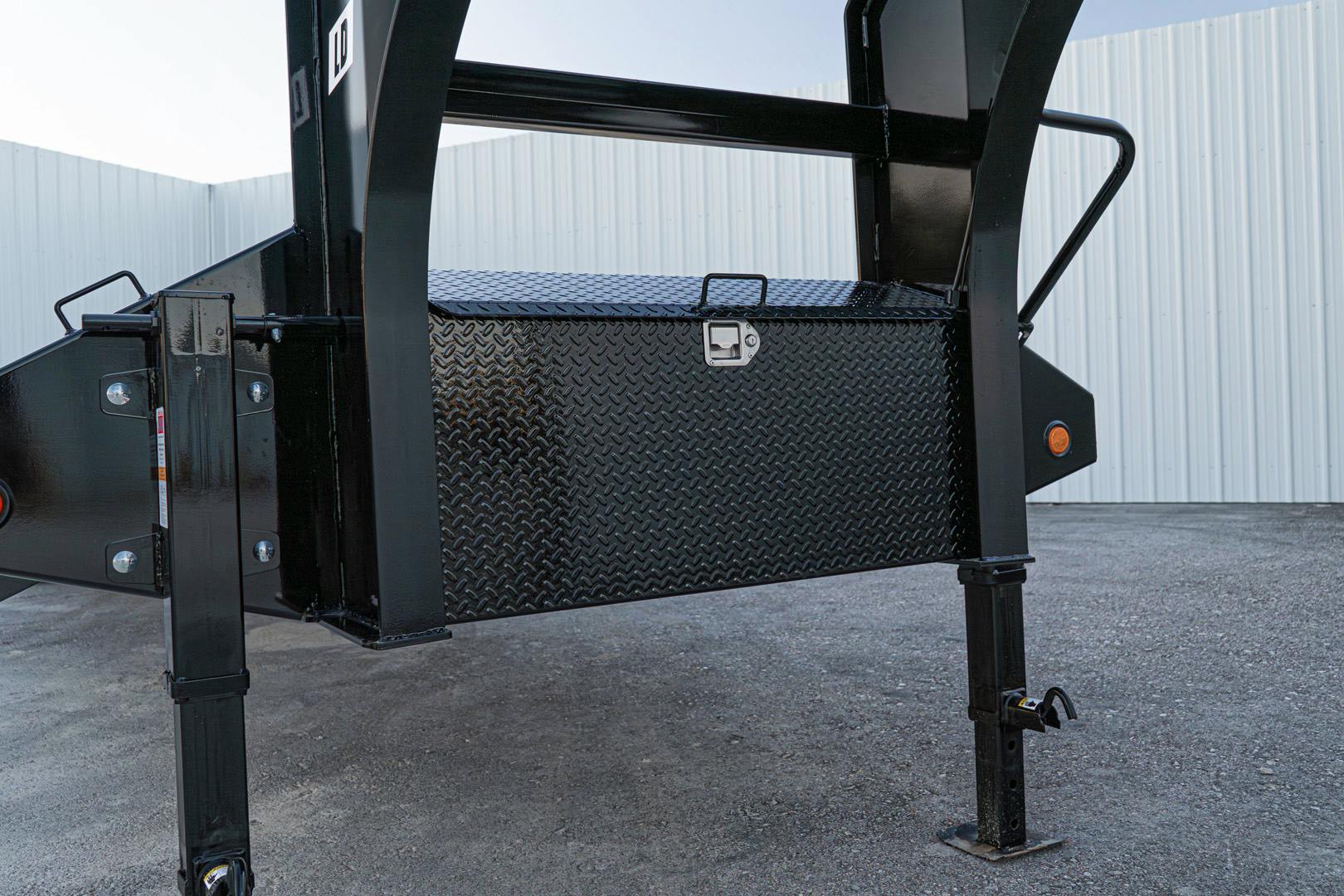 PJ Trailers 40'x102" Gooseneck Low Pro Flatbed Trailer w/ Duals (LD) - Stock #88577 - Image 8 of 17