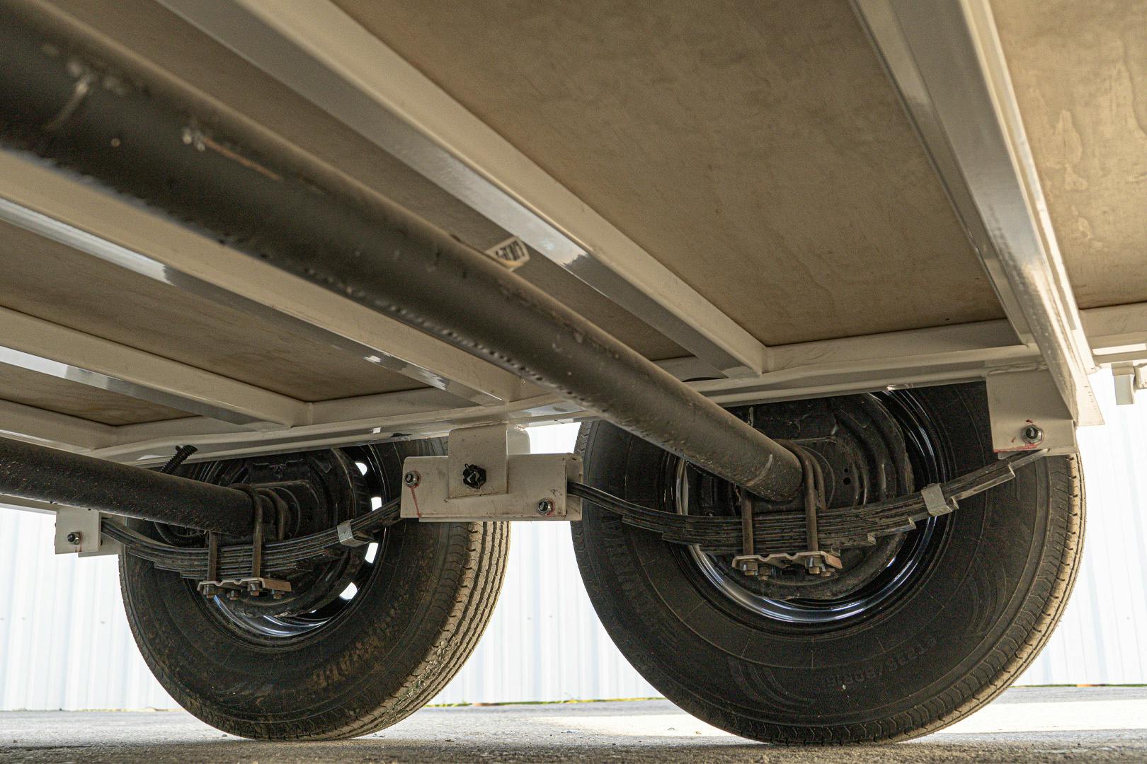 LoneStar 7.10'x20' 14k Steel Enclosed Cargo Trailer w/ Rear Ramp Door (C2) - Stock #88614 - Image 11 of 17