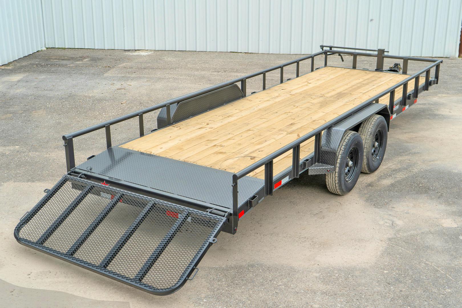 X-ON 22'x83" Utility Trailer w/ 2' Dovetail & 3' Gate (U2)