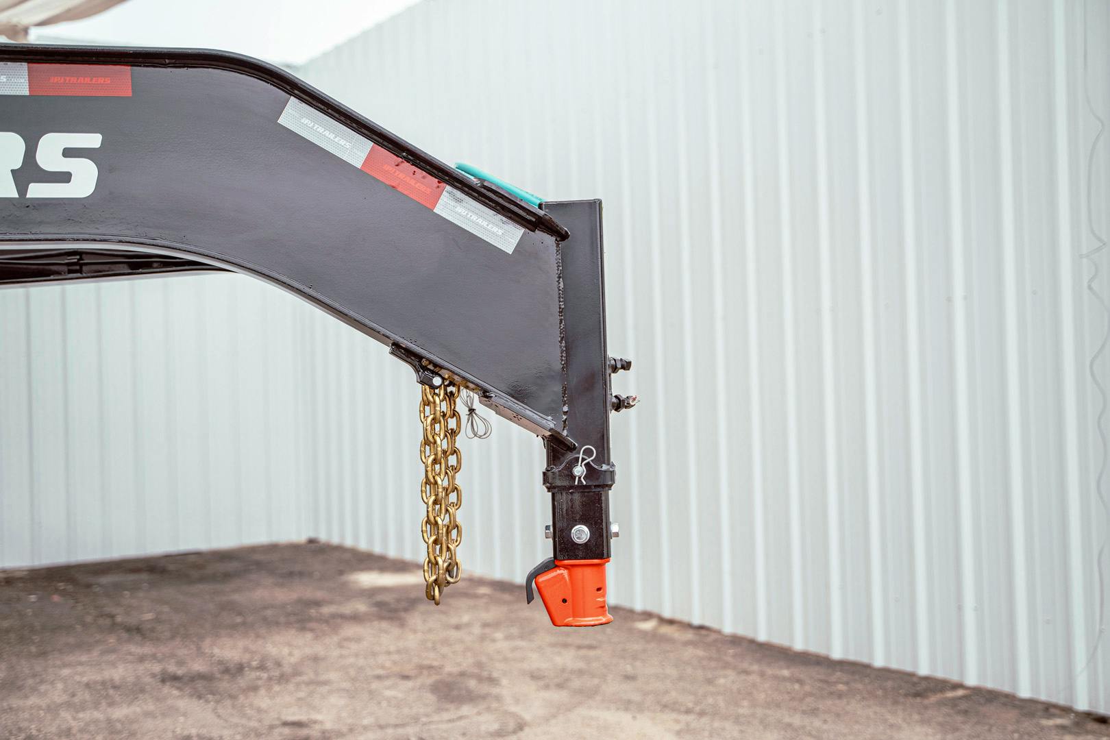 PJ Trailers 20'x102" Gooseneck Low Pro Flatbed Trailer w/ Singles (LS) - Stock #88662 - Image 5 of 19