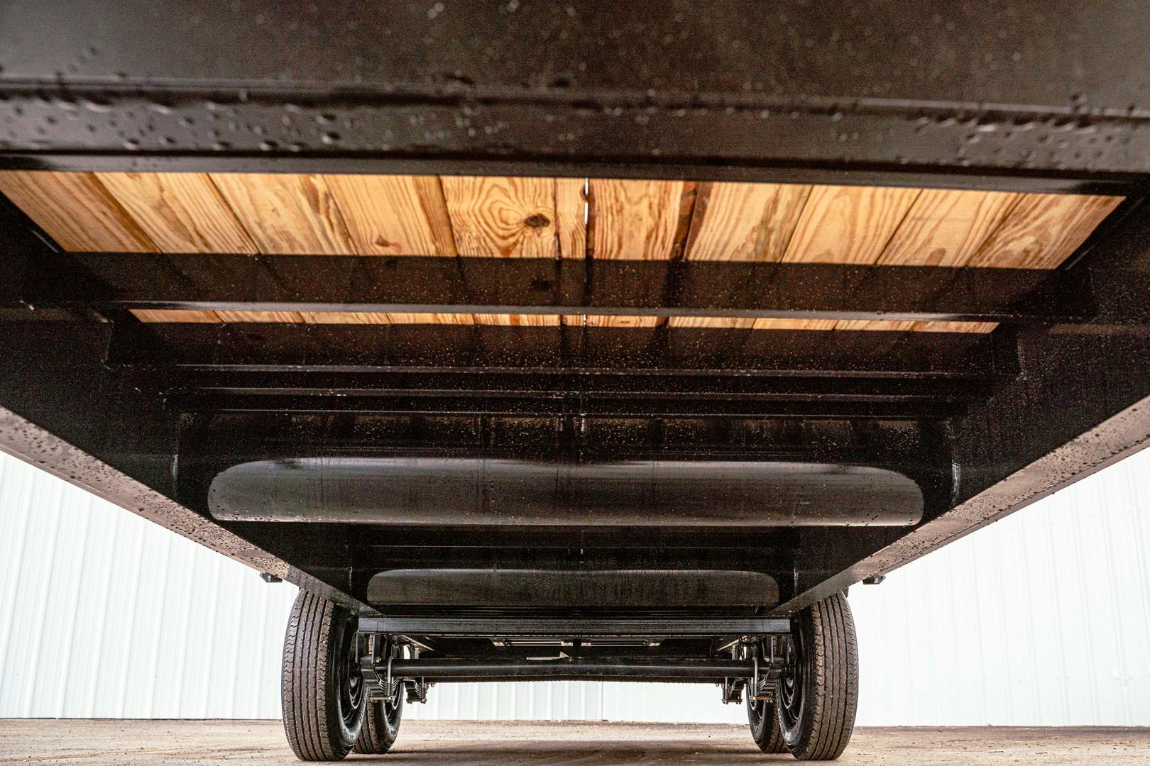 PJ Trailers 20'x102" Gooseneck Low Pro Flatbed Trailer w/ Singles (LS) - Stock #88662 - Image 10 of 19