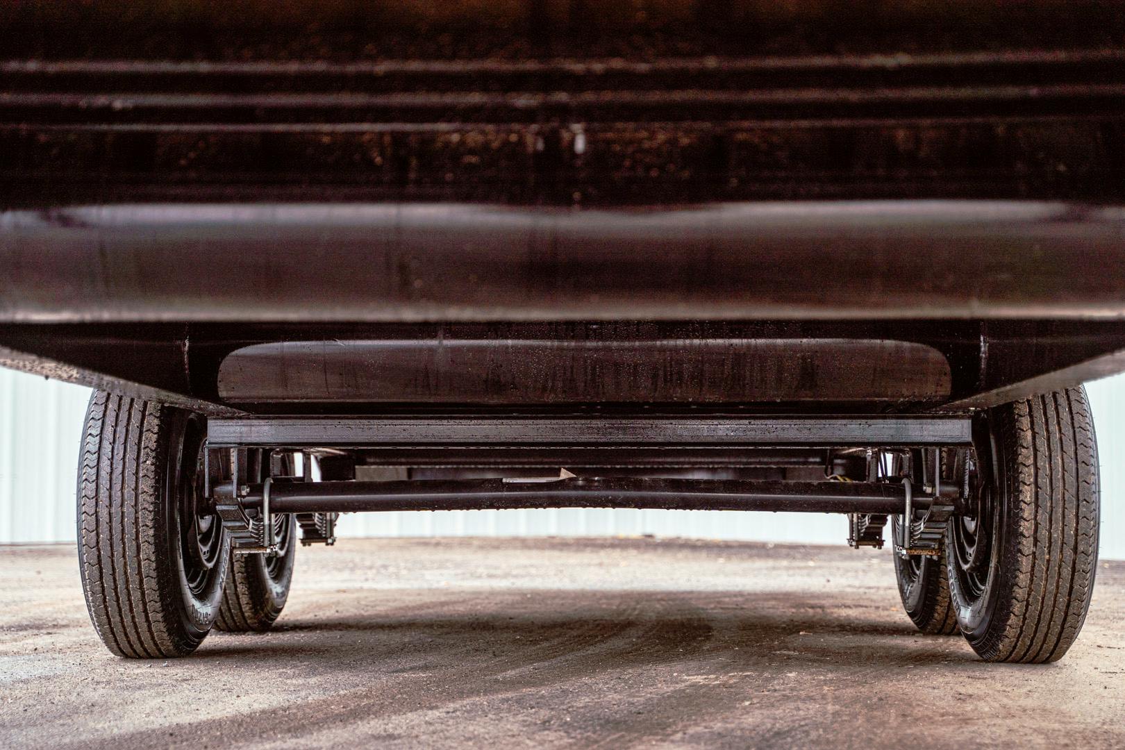 PJ Trailers 20'x102" Gooseneck Low Pro Flatbed Trailer w/ Singles (LS) - Stock #88662 - Image 11 of 19