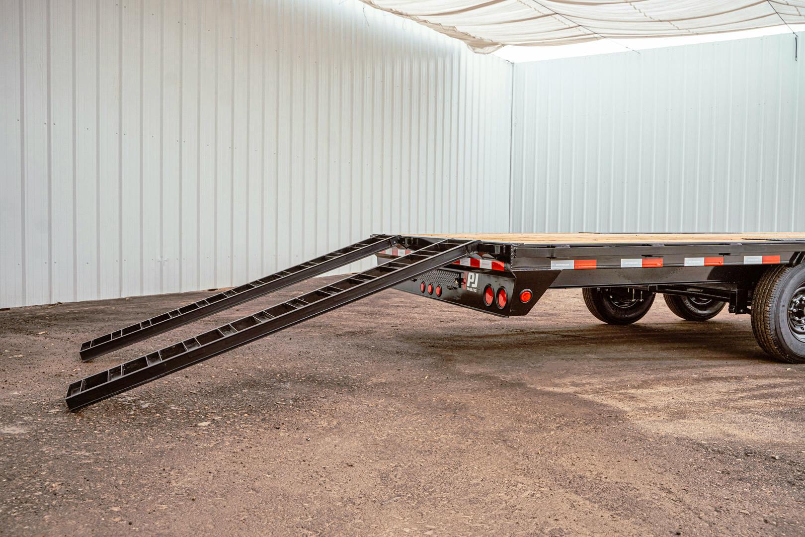 PJ Trailers 20'x102" Gooseneck Low Pro Flatbed Trailer w/ Singles (LS) - Stock #88662 - Image 16 of 19
