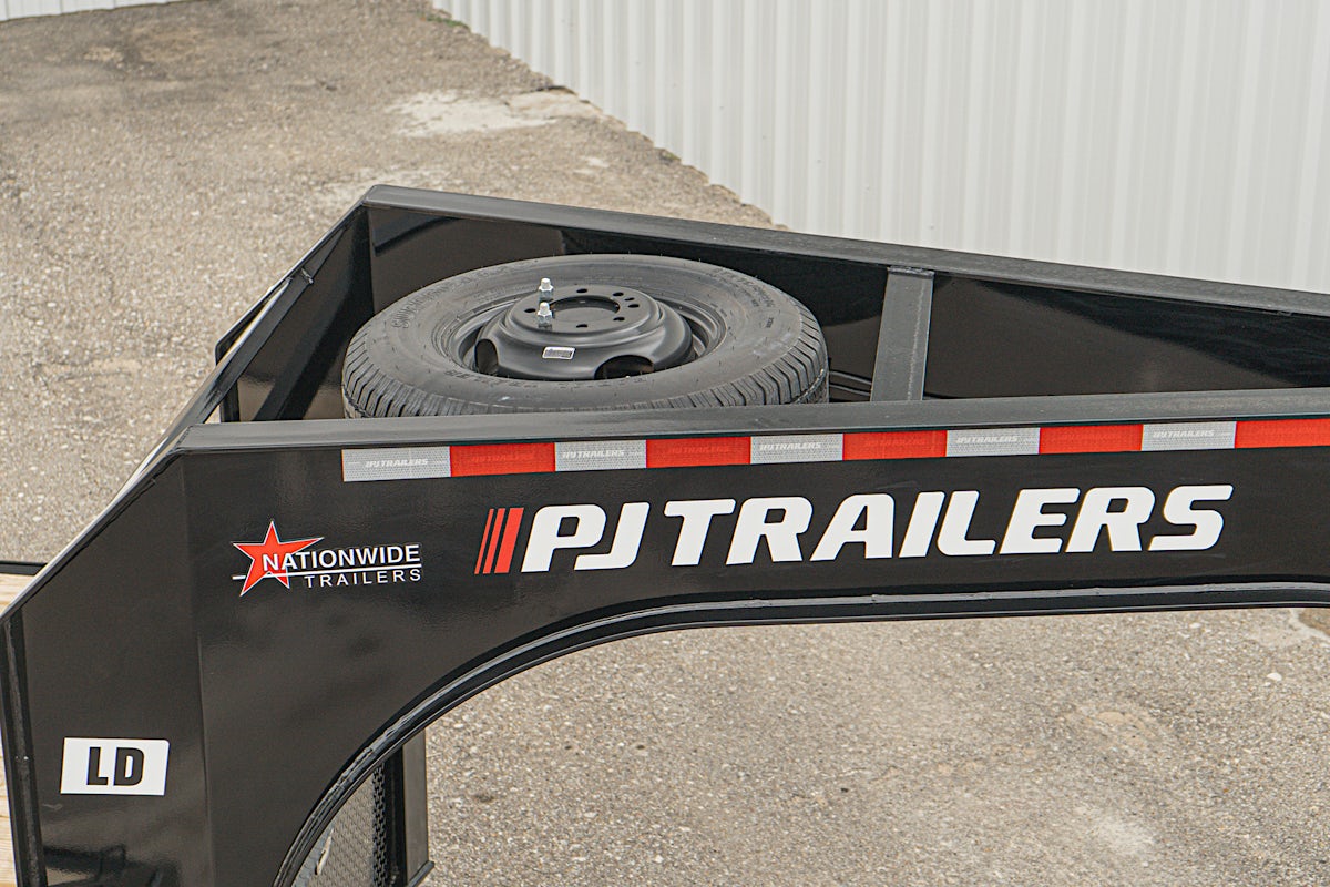 PJ Trailers 40'x102" Gooseneck Low Pro Flatbed Trailer w/ Duals (LD) - Stock #88669 - Image 11 of 28 PJ Trailers 40'x102" Gooseneck Low Pro Flatbed Trailer w/ Duals (LD) - Stock #88669 - Image 11 of 28