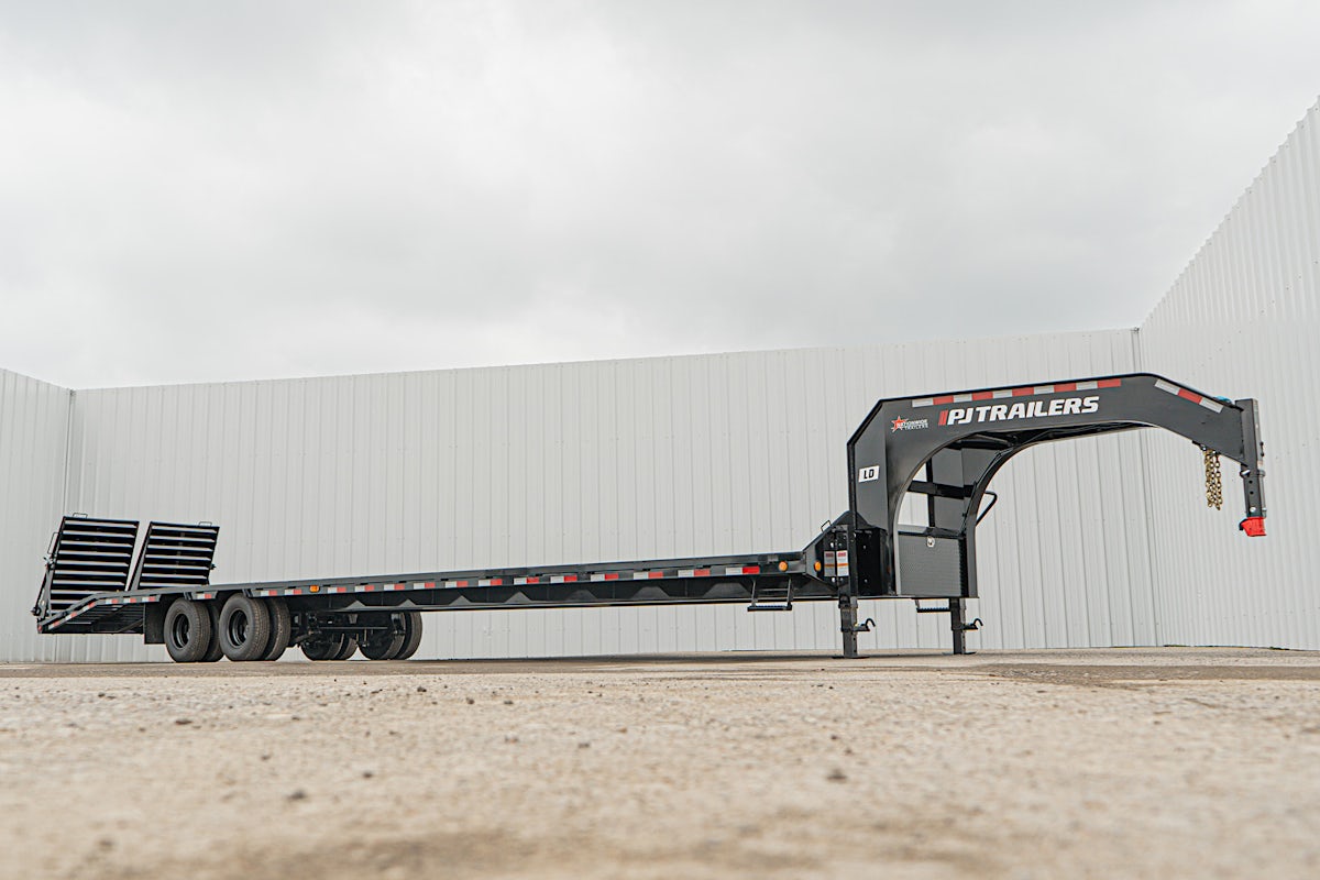 PJ Trailers 40'x102" Gooseneck Low Pro Flatbed Trailer w/ Duals (LD) - Stock #88669 - Image 7 of 28 PJ Trailers 40'x102" Gooseneck Low Pro Flatbed Trailer w/ Duals (LD) - Stock #88669 - Image 7 of 28