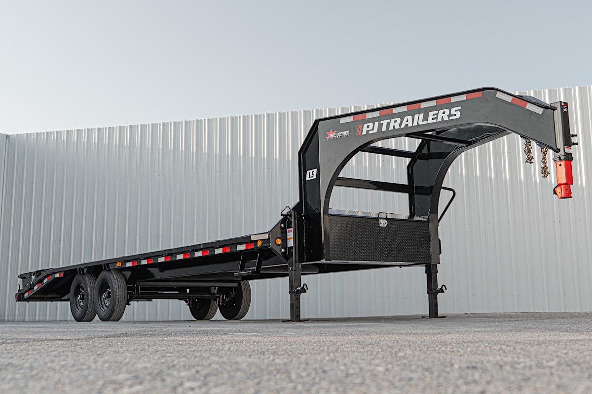 PJ Trailers 25'x102" Gooseneck Low Pro Flatbed Trailer w/ Singles (LS) - Stock #88670 - Image 7 of 27 PJ Trailers 25'x102" Gooseneck Low Pro Flatbed Trailer w/ Singles (LS) - Stock #88670 - Image 7 of 27