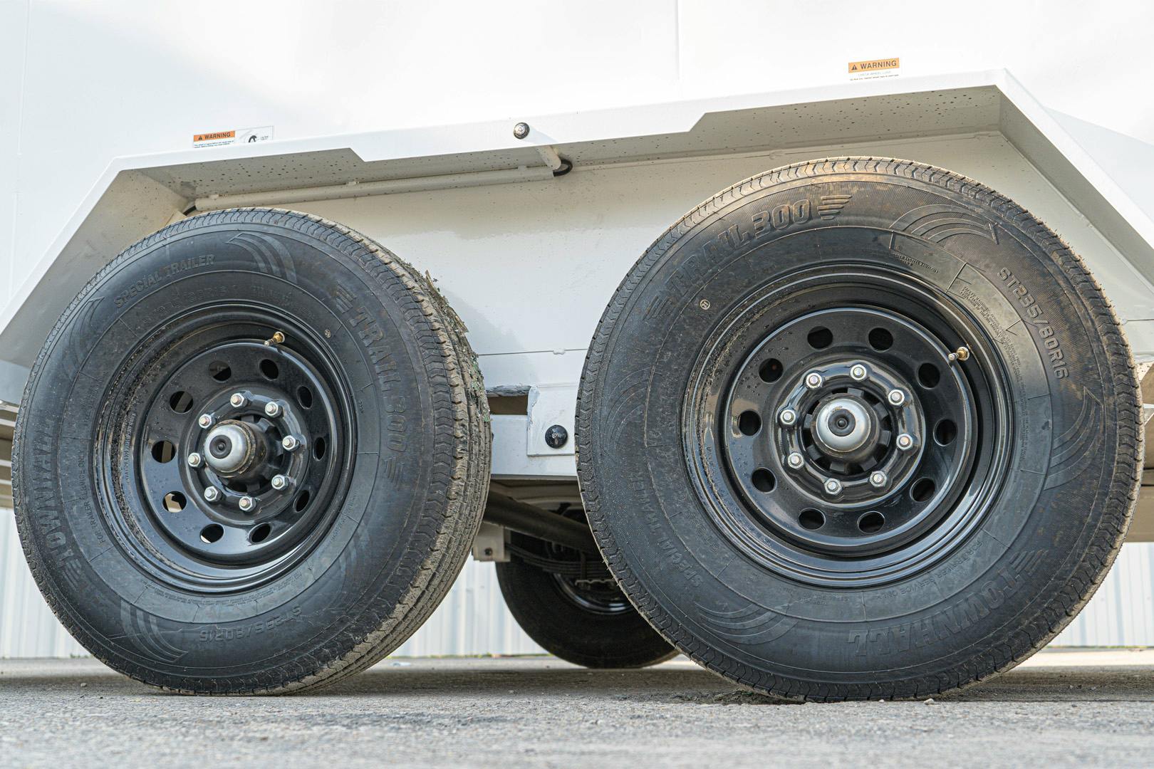 LoneStar 7.10'x20' 14k Steel Enclosed Cargo Trailer w/ Rear Ramp Door (C2) - Stock #88687 - Image 10 of 17