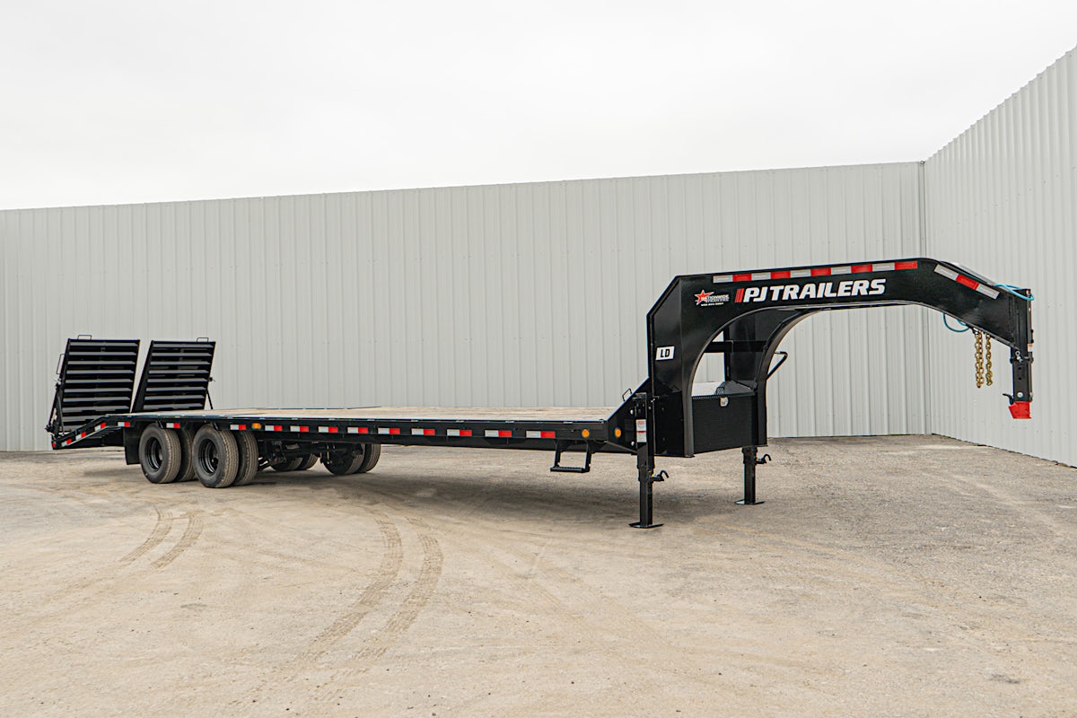 PJ Trailers 32'x102" Gooseneck Low Pro Flatbed Trailer w/ Duals (LD) - Stock #88697 - Image 5 of 28 PJ Trailers 32'x102" Gooseneck Low Pro Flatbed Trailer w/ Duals (LD) - Stock #88697 - Image 5 of 28