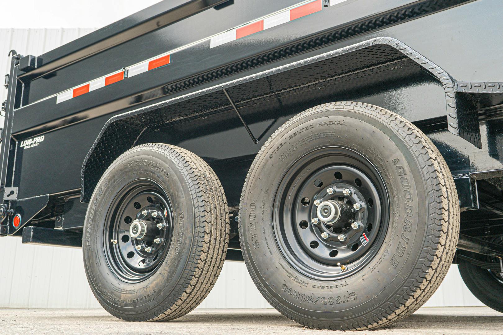 PJ Trailers 16'x83" Low Pro High Side Dump Trailer w/ 3' Sides (DM) - Stock #88698 - Image 19 of 28