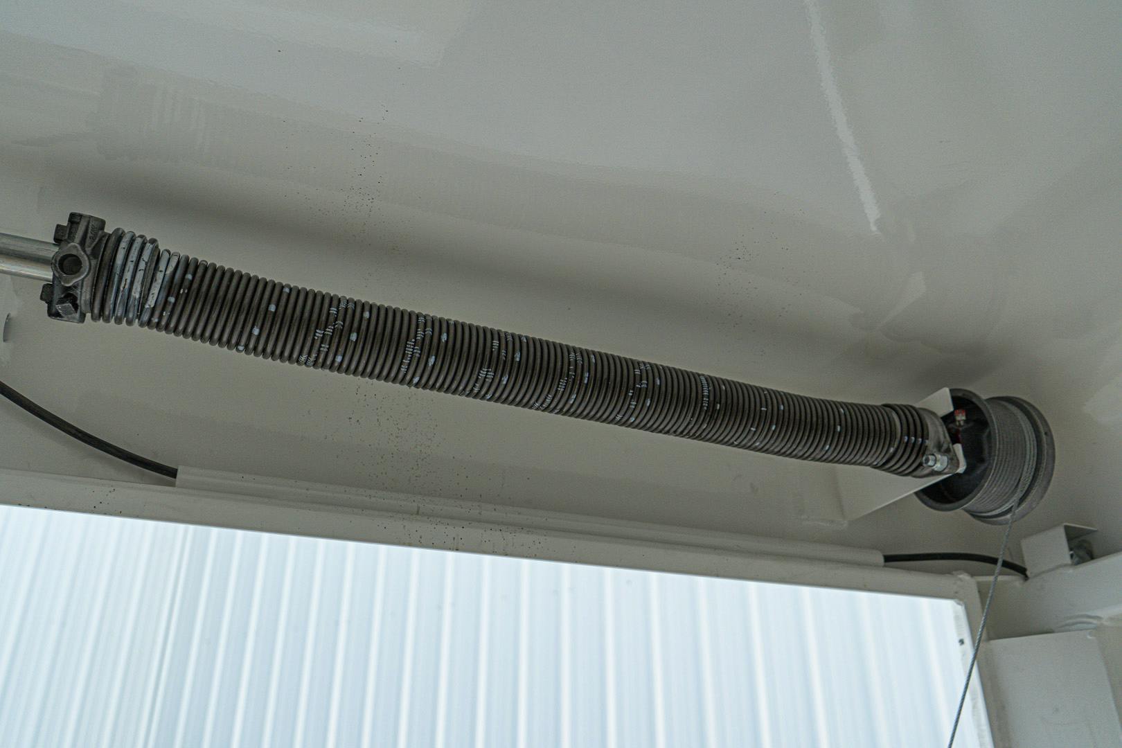 LoneStar 7.10'x24' 14k Steel Enclosed Cargo Trailer w/ Rear Ramp Door (C2) - Stock #88730 - Image 16 of 18