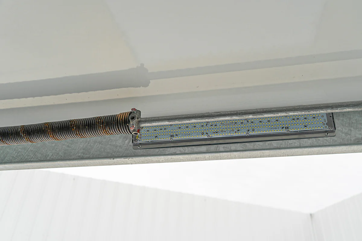 CellTech 8.5'x24' All-Steel Enclosed Cargo Trailer w/ Rear Ramp Door (C2) - Stock #88757 - Image 17 of 19 CellTech 8.5'x24' All-Steel Enclosed Cargo Trailer w/ Rear Ramp Door (C2) - Stock #88757 - Image 17 of 19